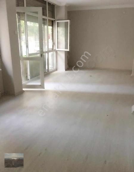 Karşıyaka Donanmacı Da Yalı Ya 100 M Bahçeli Hasarsız Kiracılı - Görsel 13