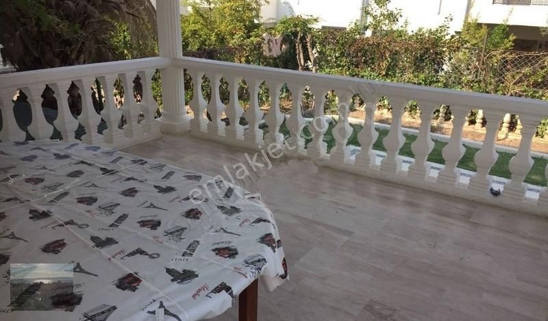 Çeşme Alaçatı Satılık 4 + 1 Tripleks Villa - Görsel 4