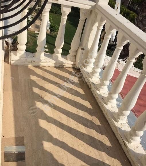 Çeşme Alaçatı Satılık 4 + 1 Tripleks Villa - Görsel 5