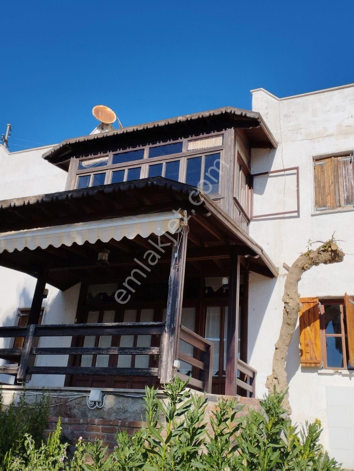 Bodrum Yalıkavak Denize Sıfır Satılık Villa BODRUM YALIKAVAK DENİZ MANZARALI ÖZEL PLAJLI MÜSTAKİL VİLLA