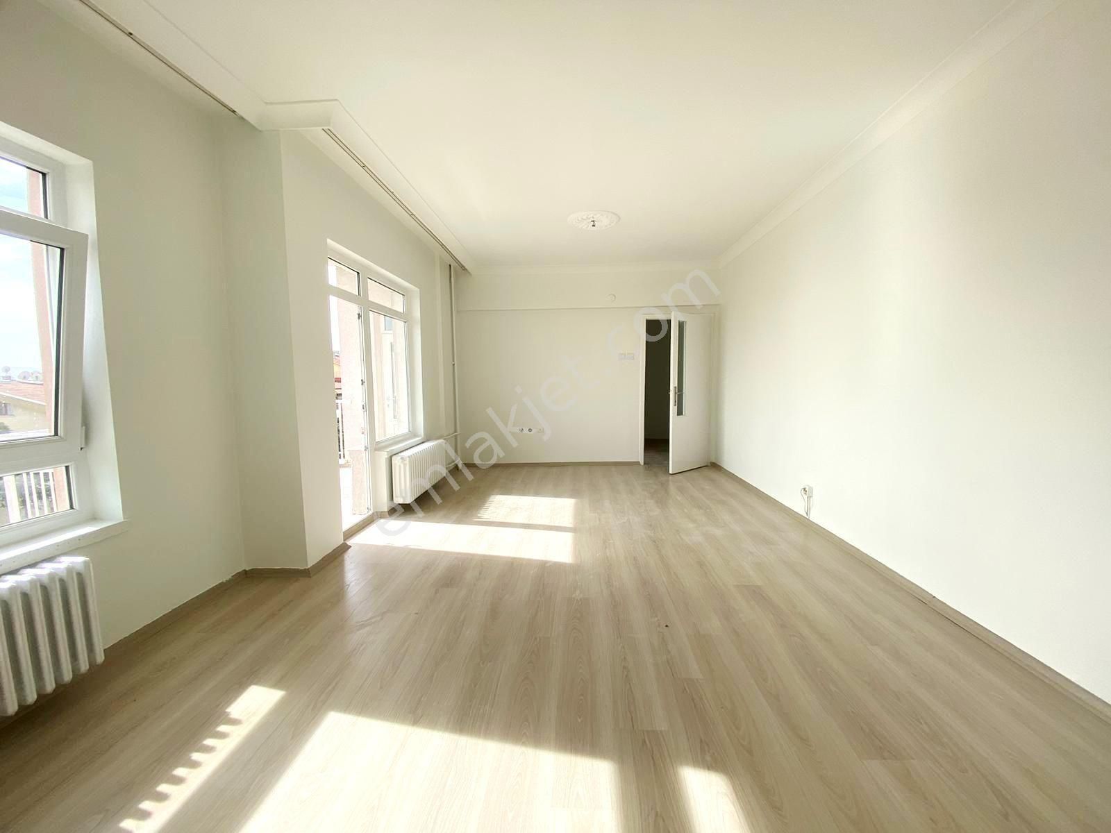 Ankara Keçiören İncirli Mh. Site İçerisinde Katta Yapılı Asansörlü Bağımsız 3+1 Daire - Görsel 6