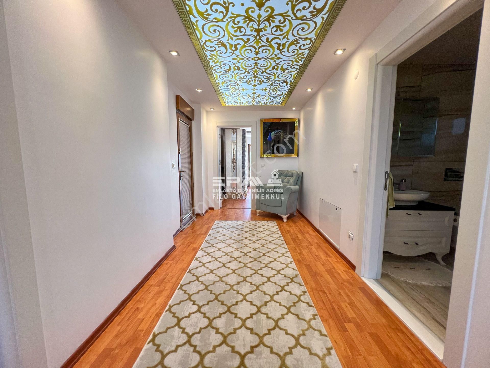 Silivri Mimar Sinan Mahallesi Satılık 8+1 Eşyalı Villa ! - Görsel 15