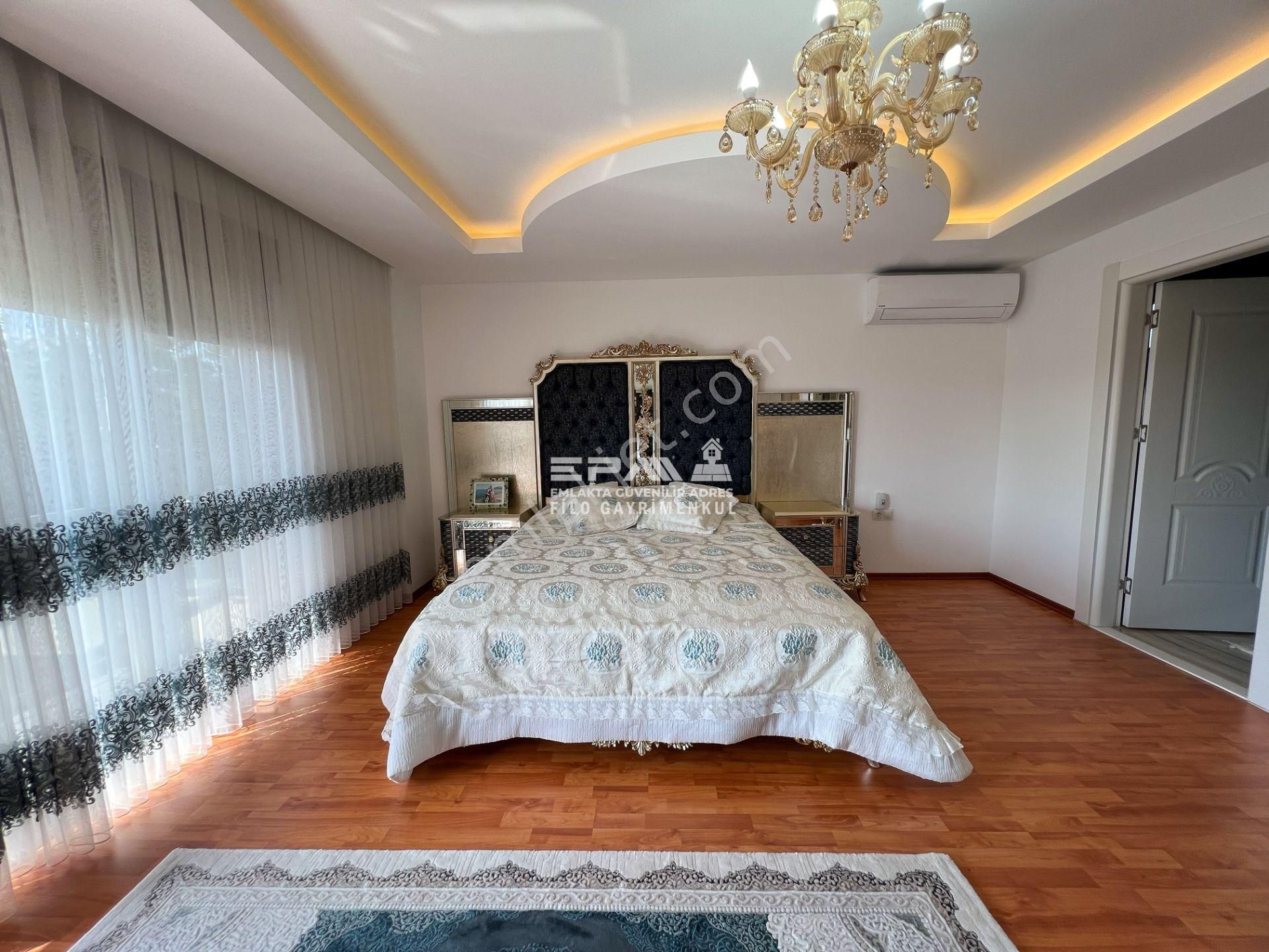 Silivri Mimar Sinan Mahallesi Satılık 8+1 Eşyalı Villa ! - Görsel 25