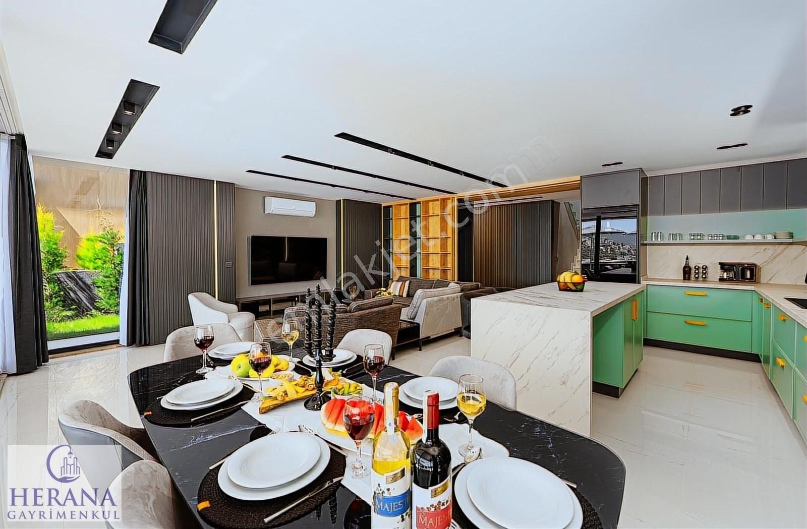 425 M2 Arsa İçinde Denize Nazır Kaliteli Konforlu Müstakil Villa - Görsel 19