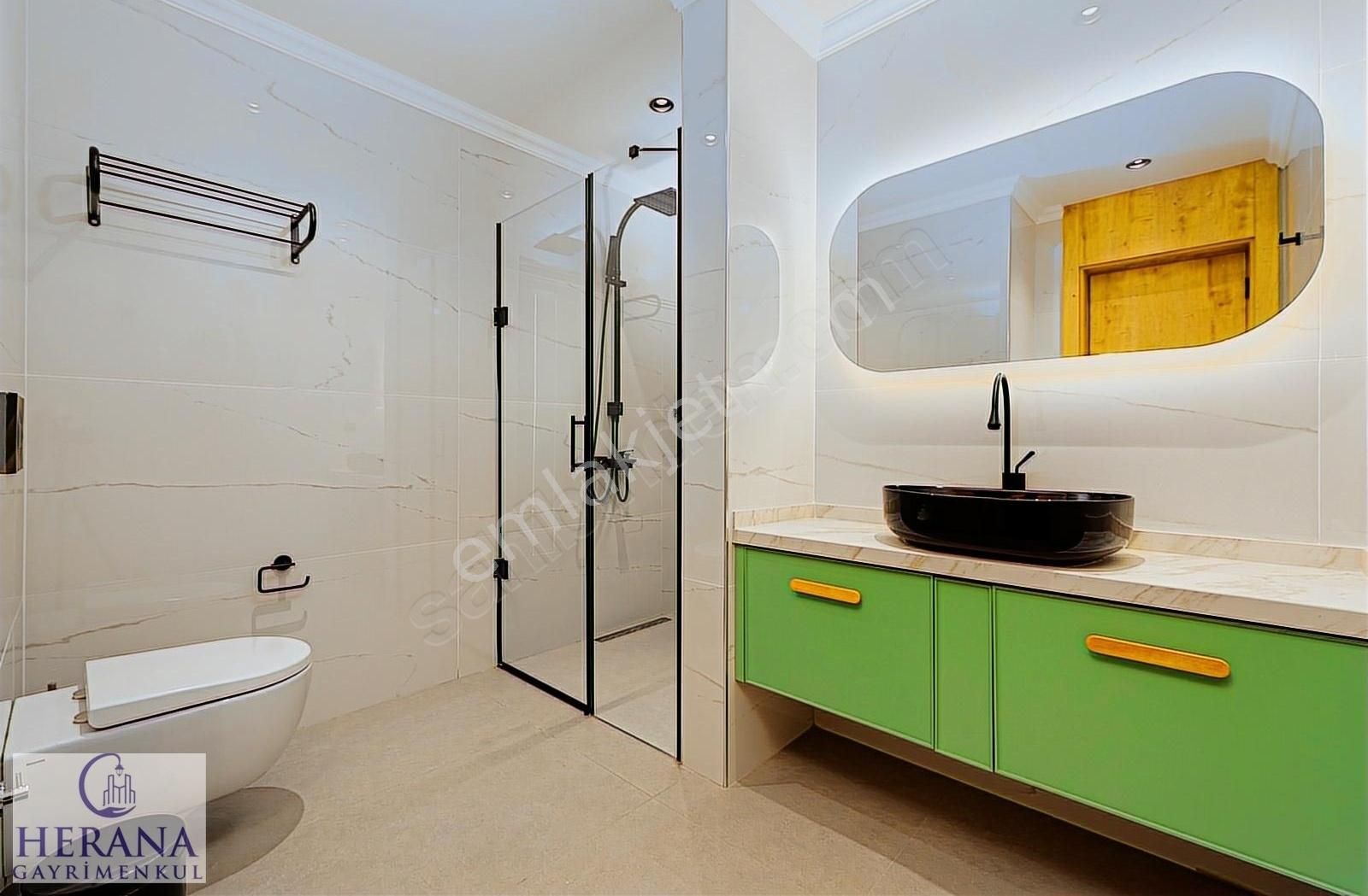 425 M2 Arsa İçinde Denize Nazır Kaliteli Konforlu Müstakil Villa - Görsel 22