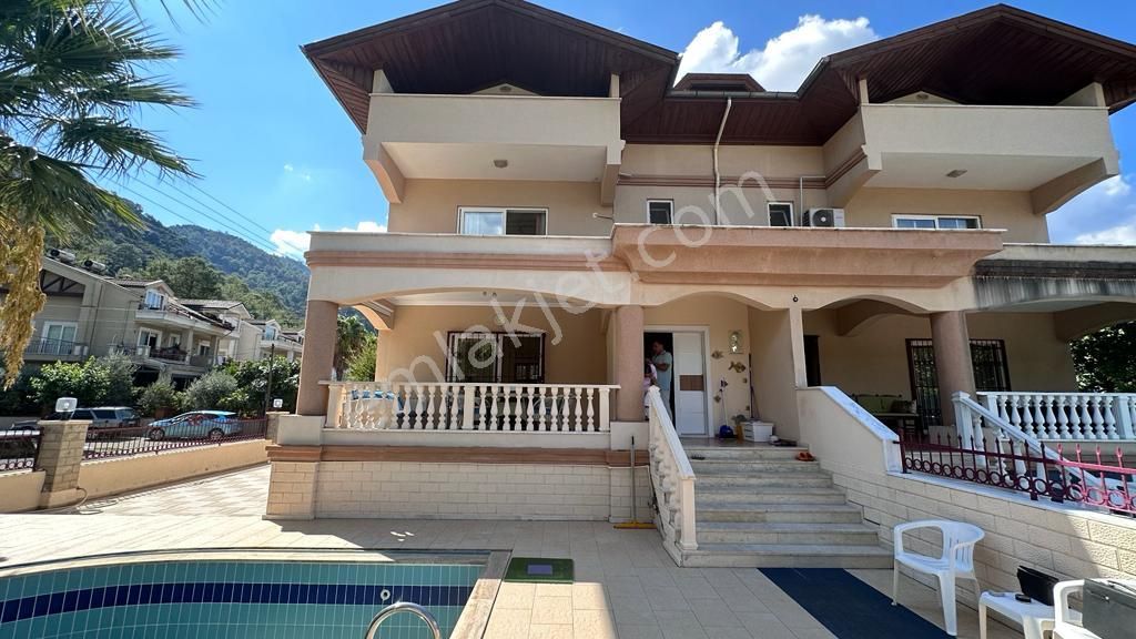 Marmaris İçmeler Satılık Villa Marmaris İÇMELER'DE SATILIK 320 M2 İKİZ FORLEKS VİLLA