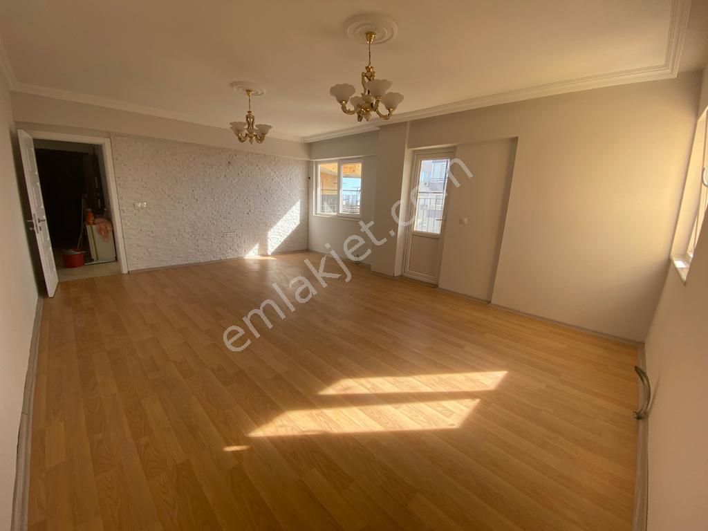 Aksu Altıntaş Kiralık Daire  ANTALYA AKSU HAVALİMANI TURIZM Y0LU ÜZERİ 3+1 145M²FUL TADİLATLI KİRALIK DAİRE