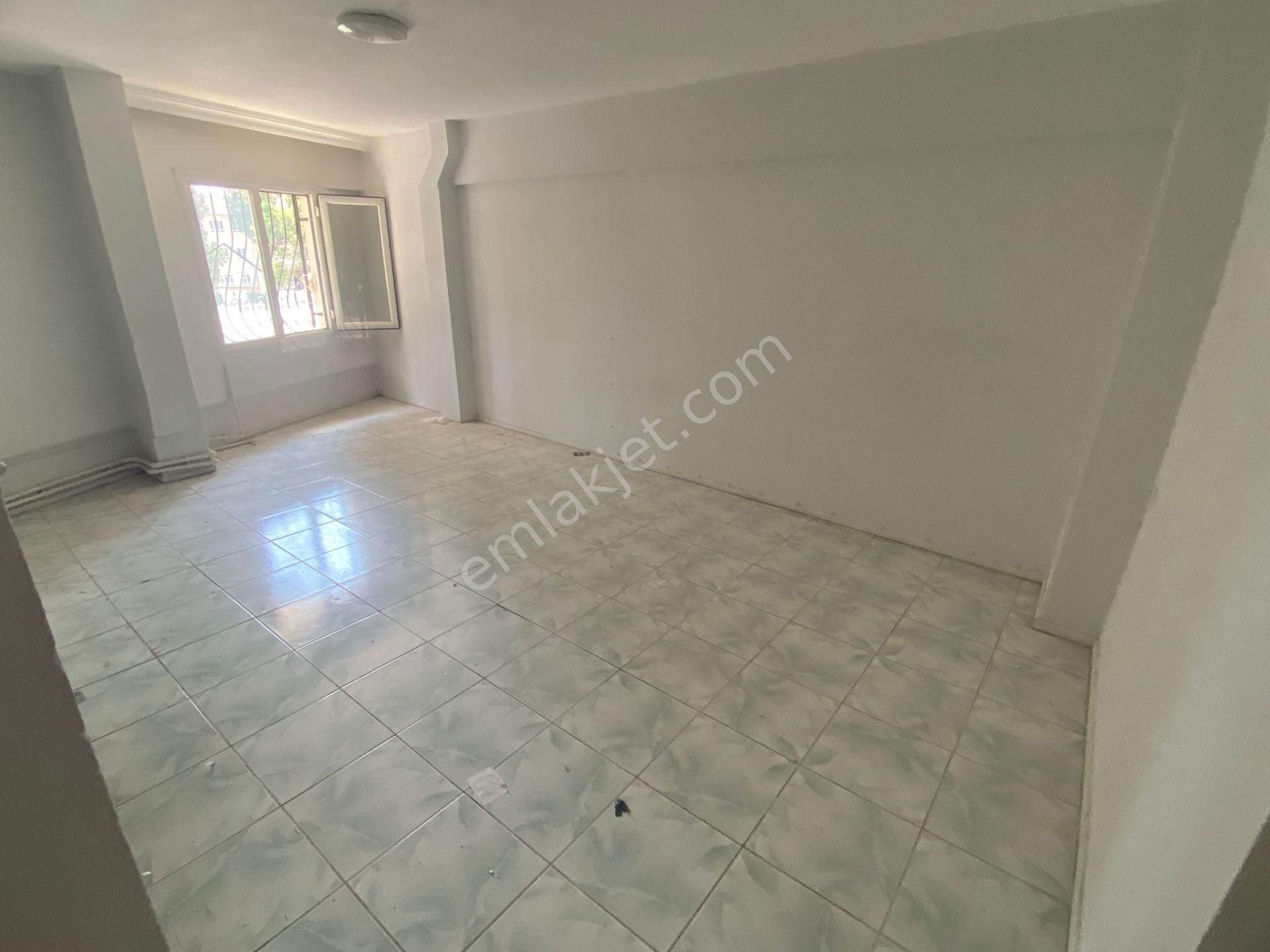 Acill Buca Hasanağa Bahçesi Yakını 3 Odalı 60m2 Dublex Wc'li Satılık Dükkan - Görsel 10