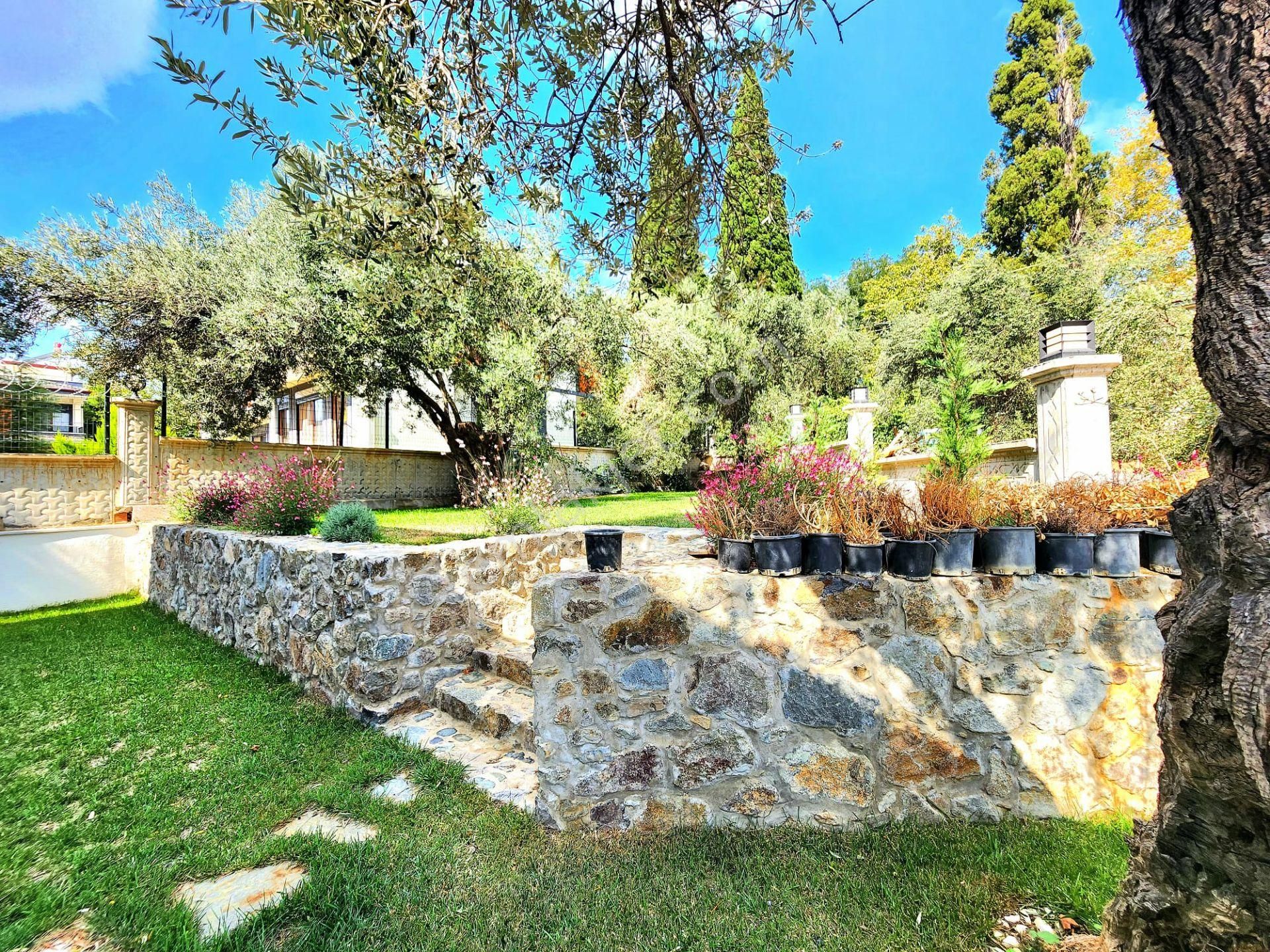 Gümüş'den Gürede Geniş Bahçeli Ultra Lüks Tasarımlı Tek Başına 6+2 Müstakil - Görsel 5