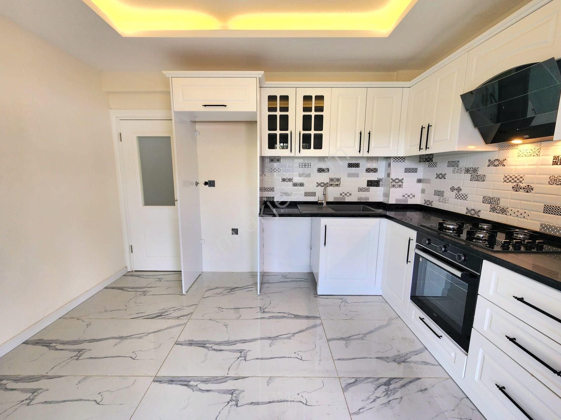 Gümüş'den Gürede Geniş Bahçeli Ultra Lüks Tasarımlı Tek Başına 6+2 Müstakil - Görsel 12