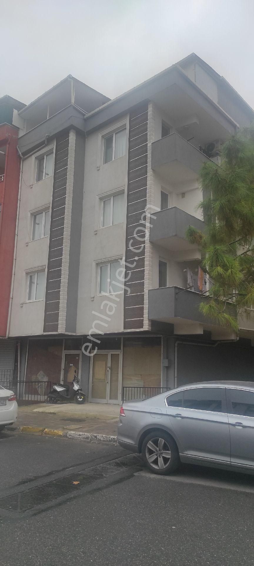 Pendik Esenler Satılık Daire Kat İrtifaklı Çift Girişli Bodrum Kat