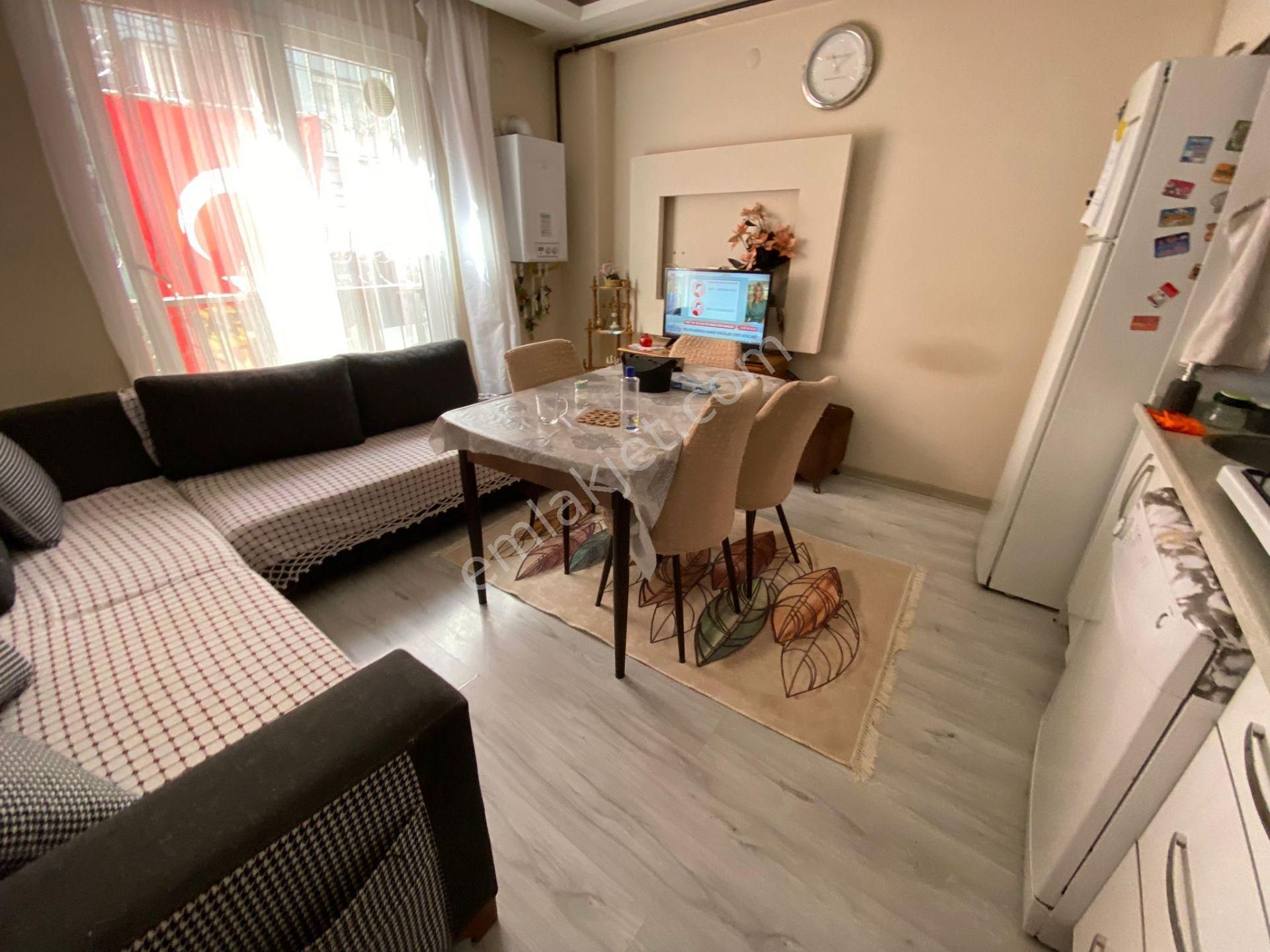 Buca Kozağaç Satılık Daire  TURPA BAŞ/ARI'DAN ÜÇKUYULAR MEYDAN YAKINI SATILIK 2+1 DAİRE