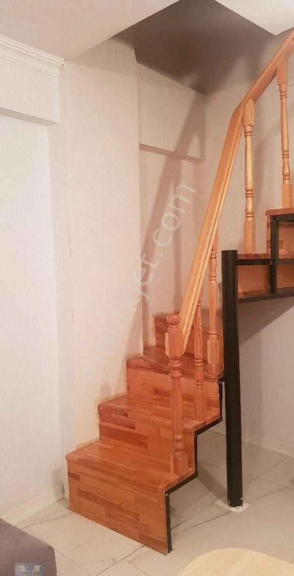 Büyükdere Capella Park Arka Sokagında Dubleks 1+1 Kombılı Daıre - Görsel 11