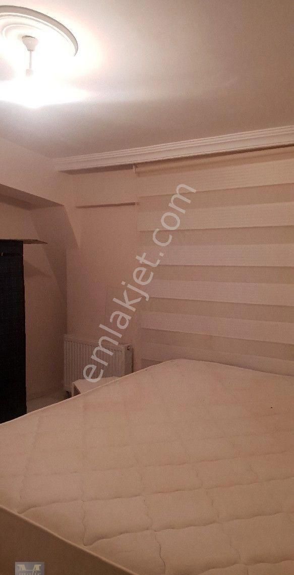 Büyükdere Capella Park Arka Sokagında Dubleks 1+1 Kombılı Daıre - Görsel 3