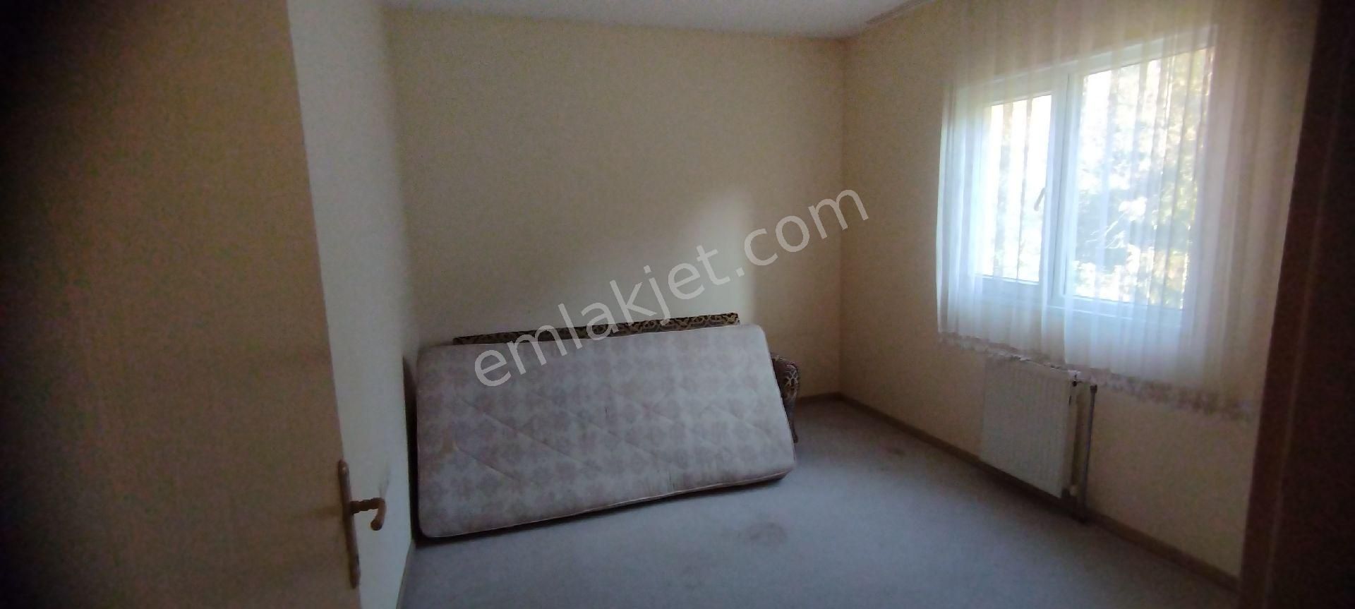 Sakarya Zümrüt Emlak'tan Korucukta 3+1, 105 M2 Yarı Eşyalı Kiralık Daire - Görsel 18