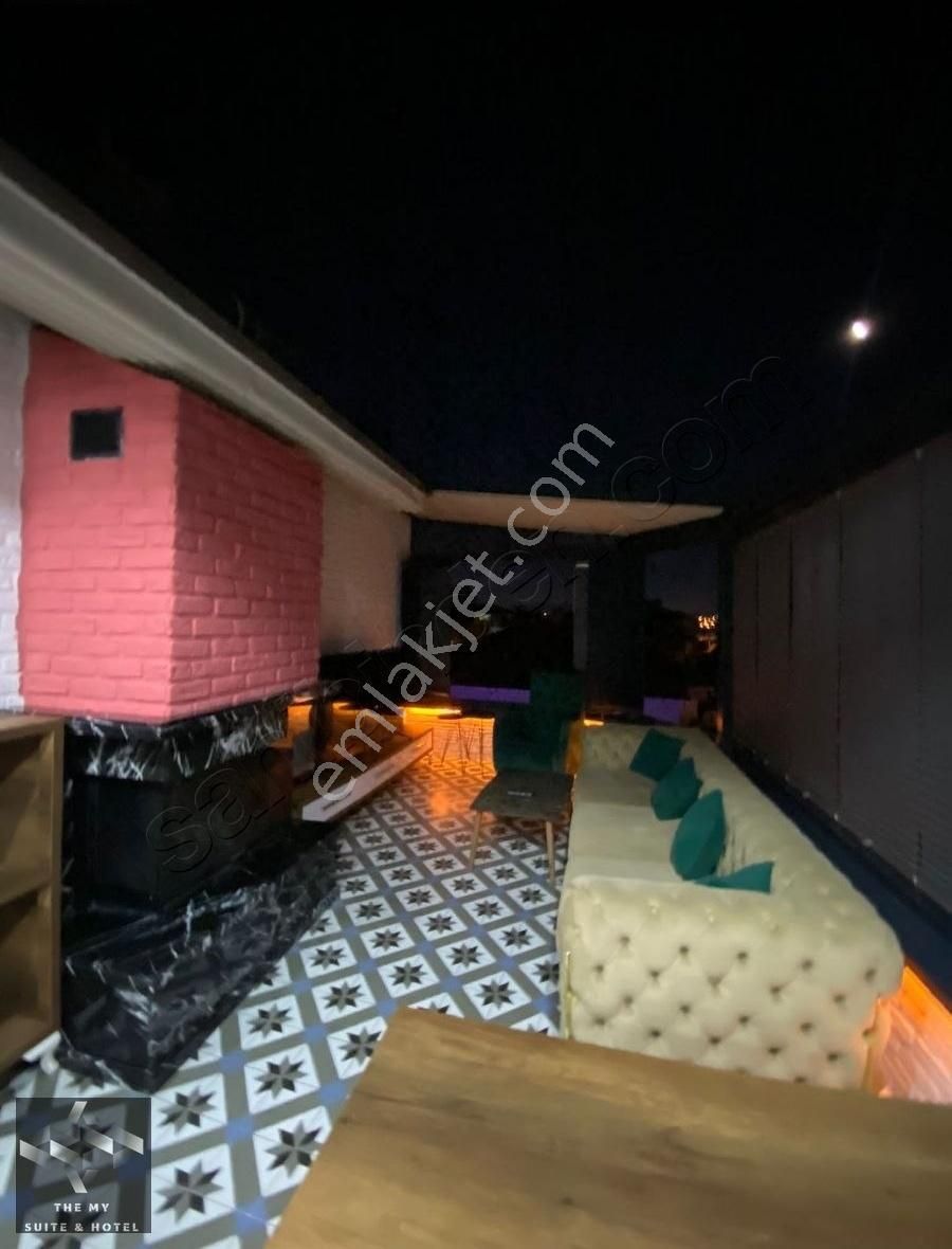 Ümraniye Ana Merkezde Günlük Kiralık Daireler (themy Suite)