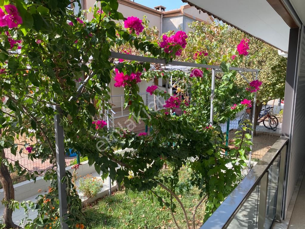 Koyuncu Group Tan Ürkmezde Denize Nazır 3+1 Satılık Villa - Görsel 6