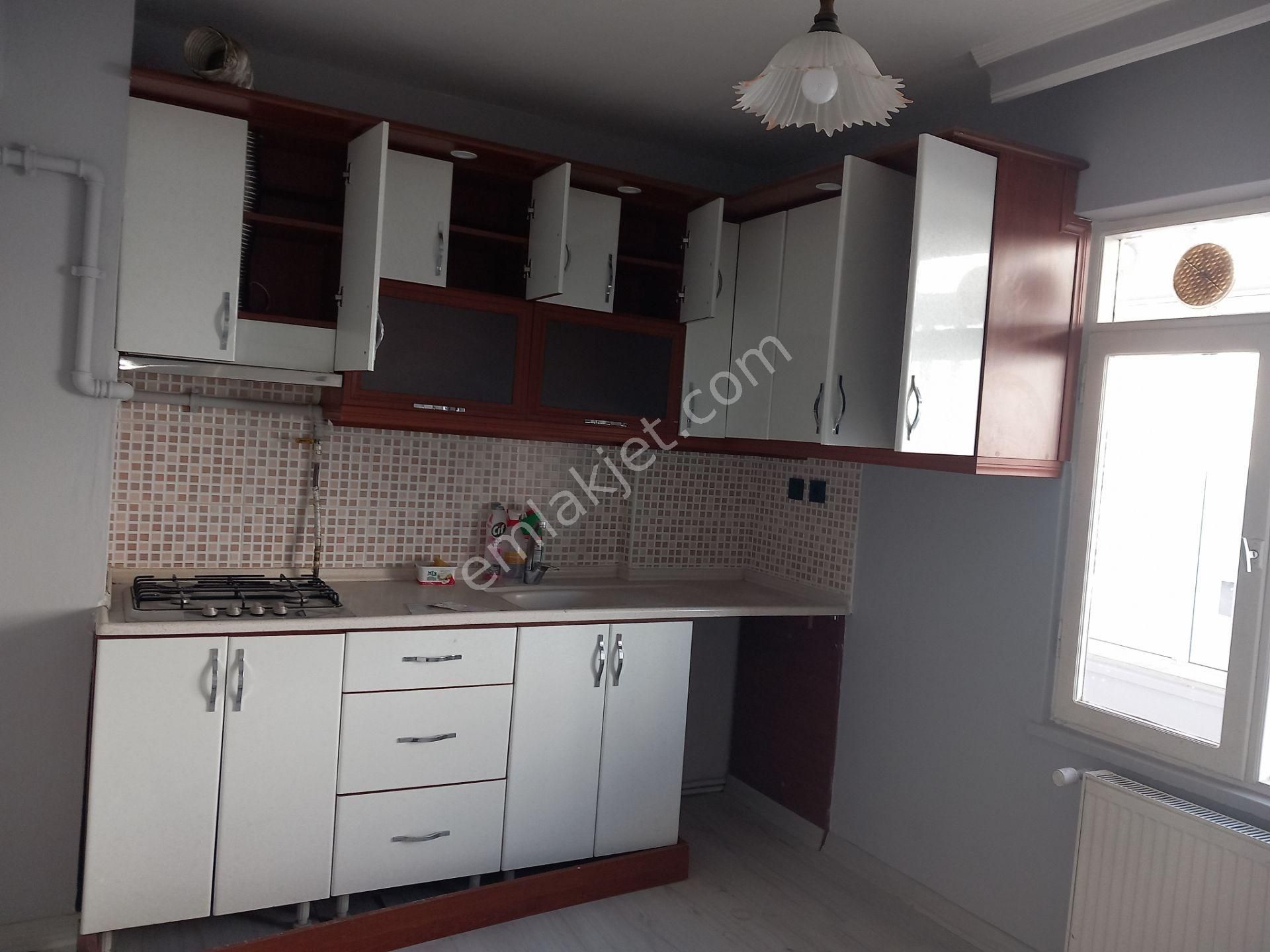 İlkadım Reşadiye Satılık Daire  SAMSUN SİBEL DEN REŞADİYE MH.DE 3. KAT SATILIK DAİRE