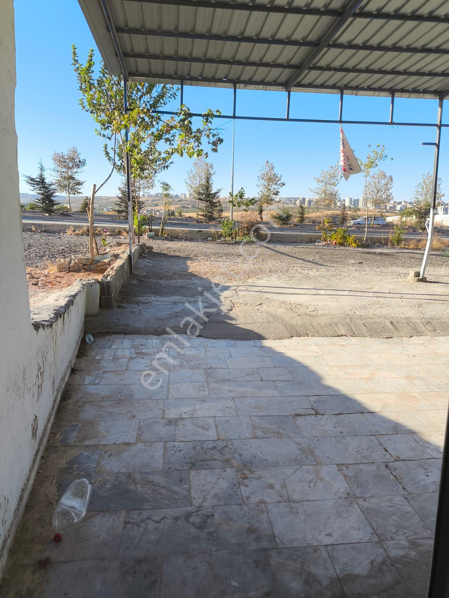 Devteyştinin Kalbinde Yatırımlık Köşe Konumda İşyeri -fırsat - Görsel 11
