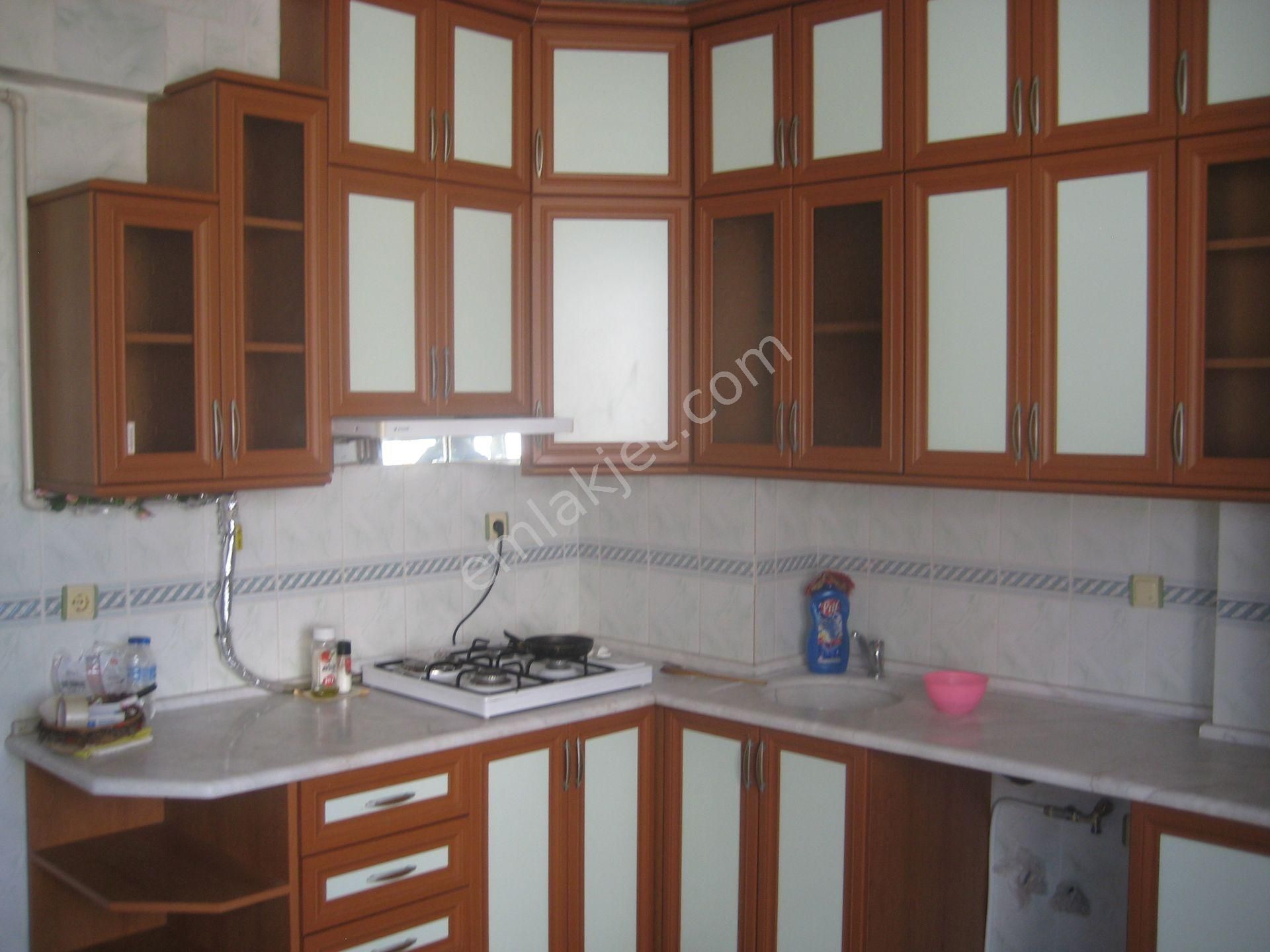 Menemen Kasımpaşa Kiralık Daire Menemen Kasımpaşa Müstakil Binada Doğalgazlı Kiralık 3+1 Daire