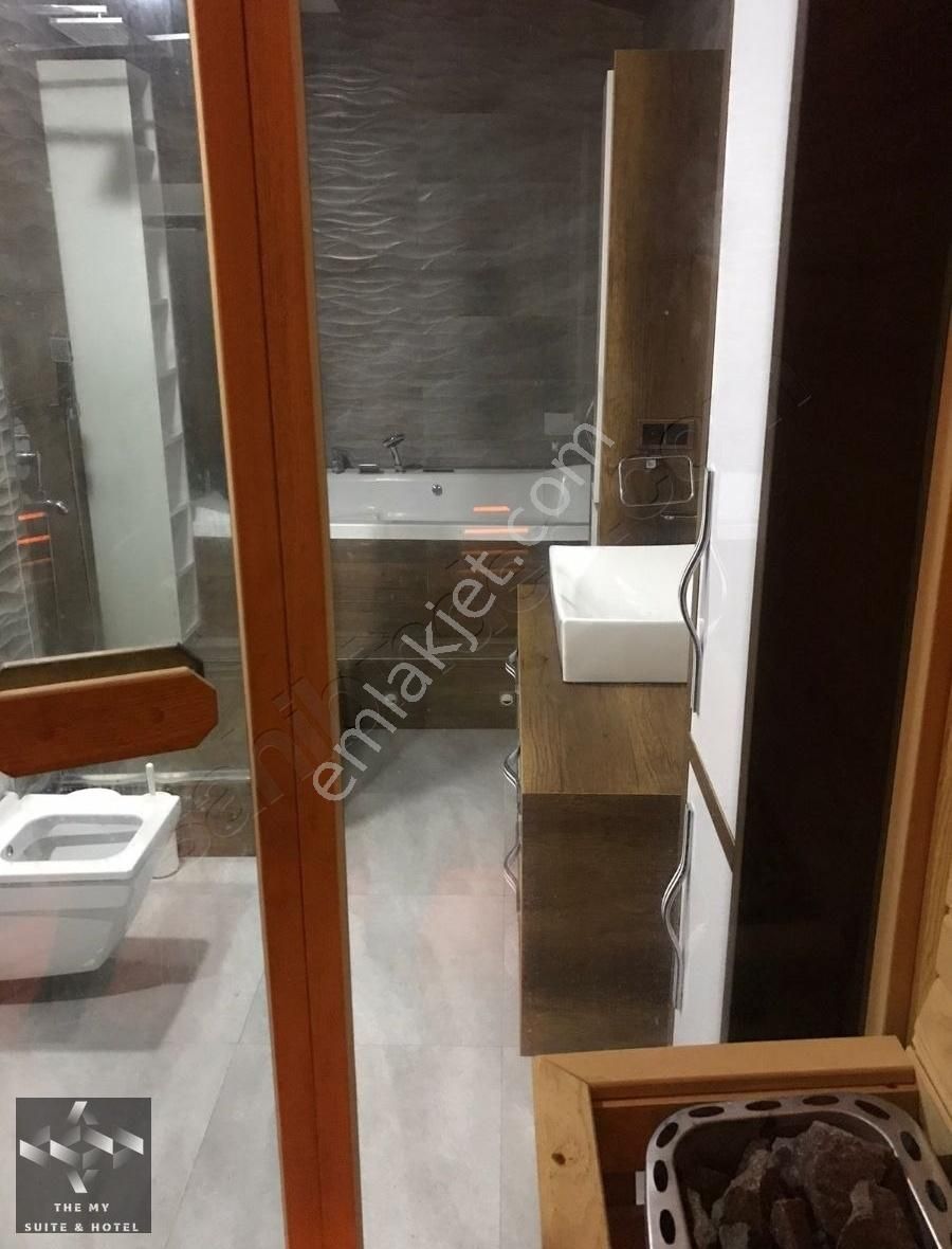 Ümraniye Ana Merkezde Günlük Kiralık Suite Vip Daireler