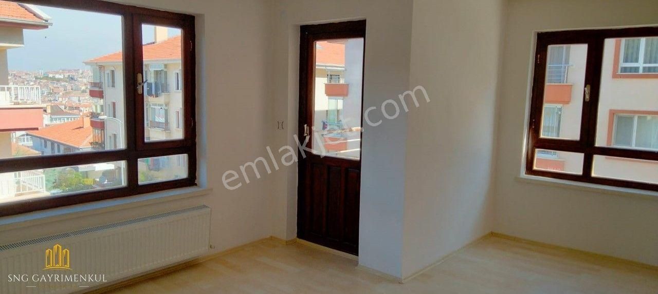 Keçiören Yayla Kiralık Daire  YAYLA MAH. SEYİTLER CAD. YAKINI MASRAFSIZ 3+1 KİRALIK DAİRE