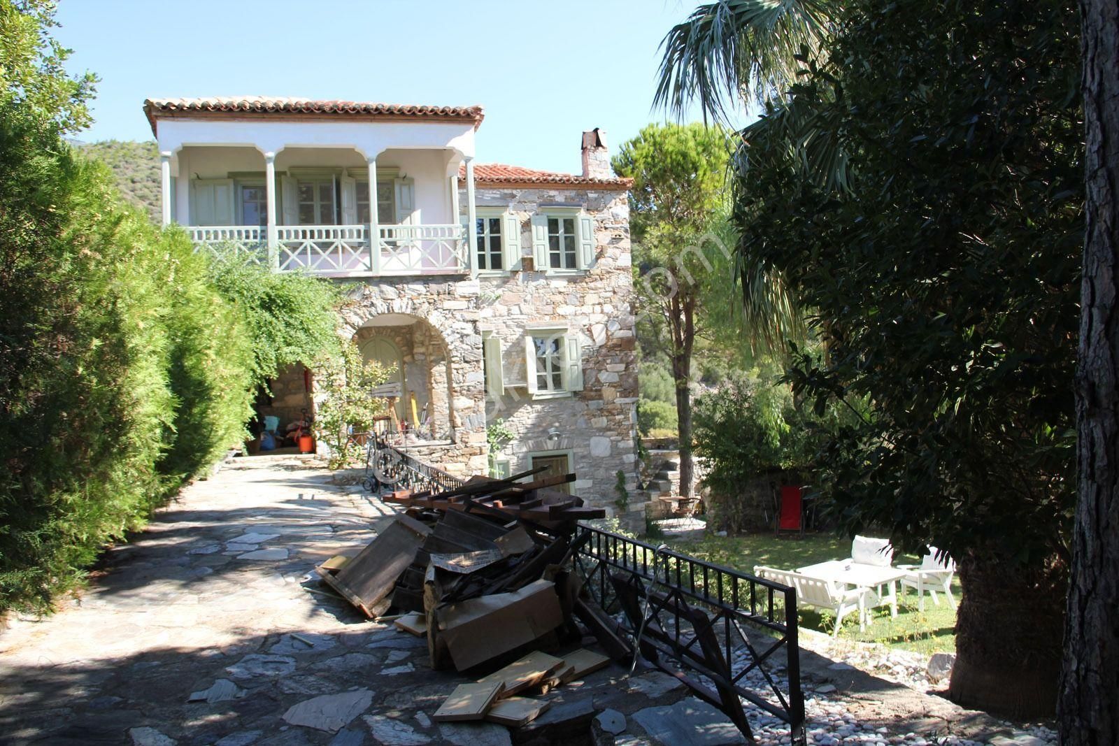 Söke Doğanbey'de Doğa İle Bütünleşen Müstakil Rum Evi - Görsel 17