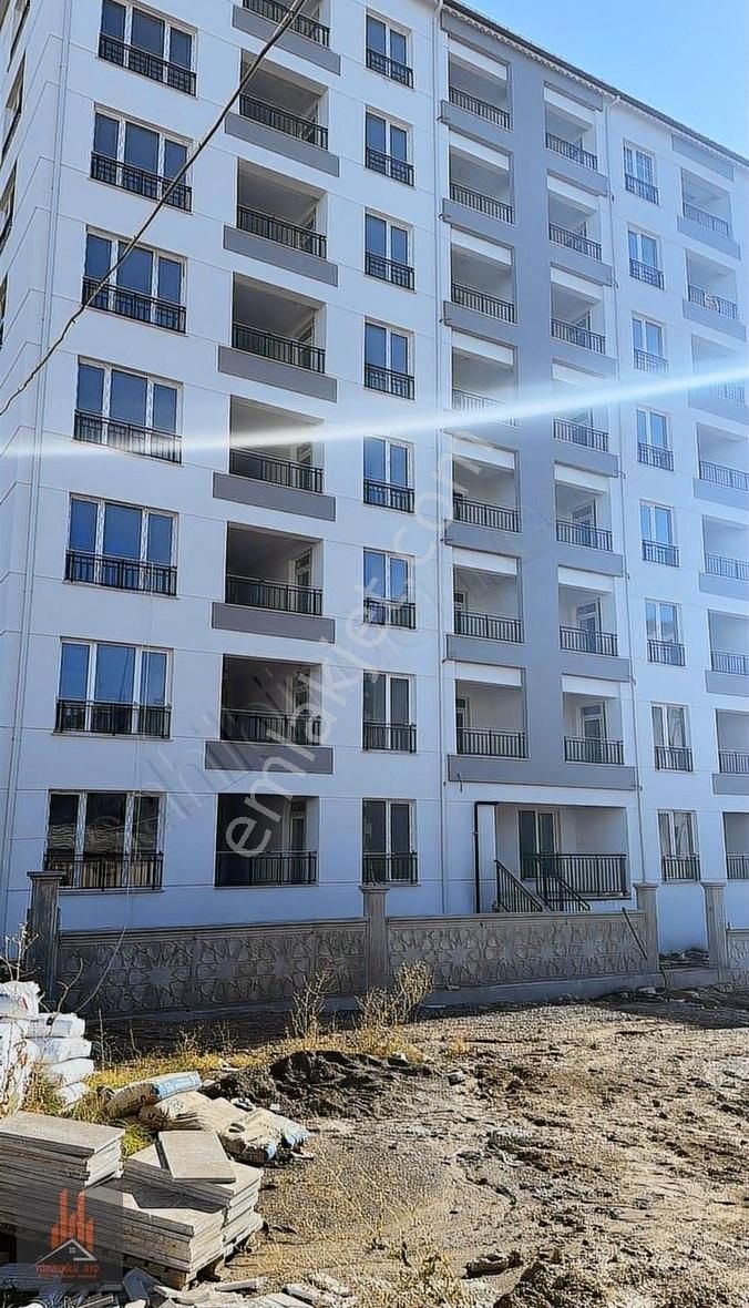 Sivas Merkez Kılavuz Satılık Daire KILAVUZ MAHALLESİNDE SATILIK 4.5+1 KIŞ BAHÇELİ SATILIK DAİRE