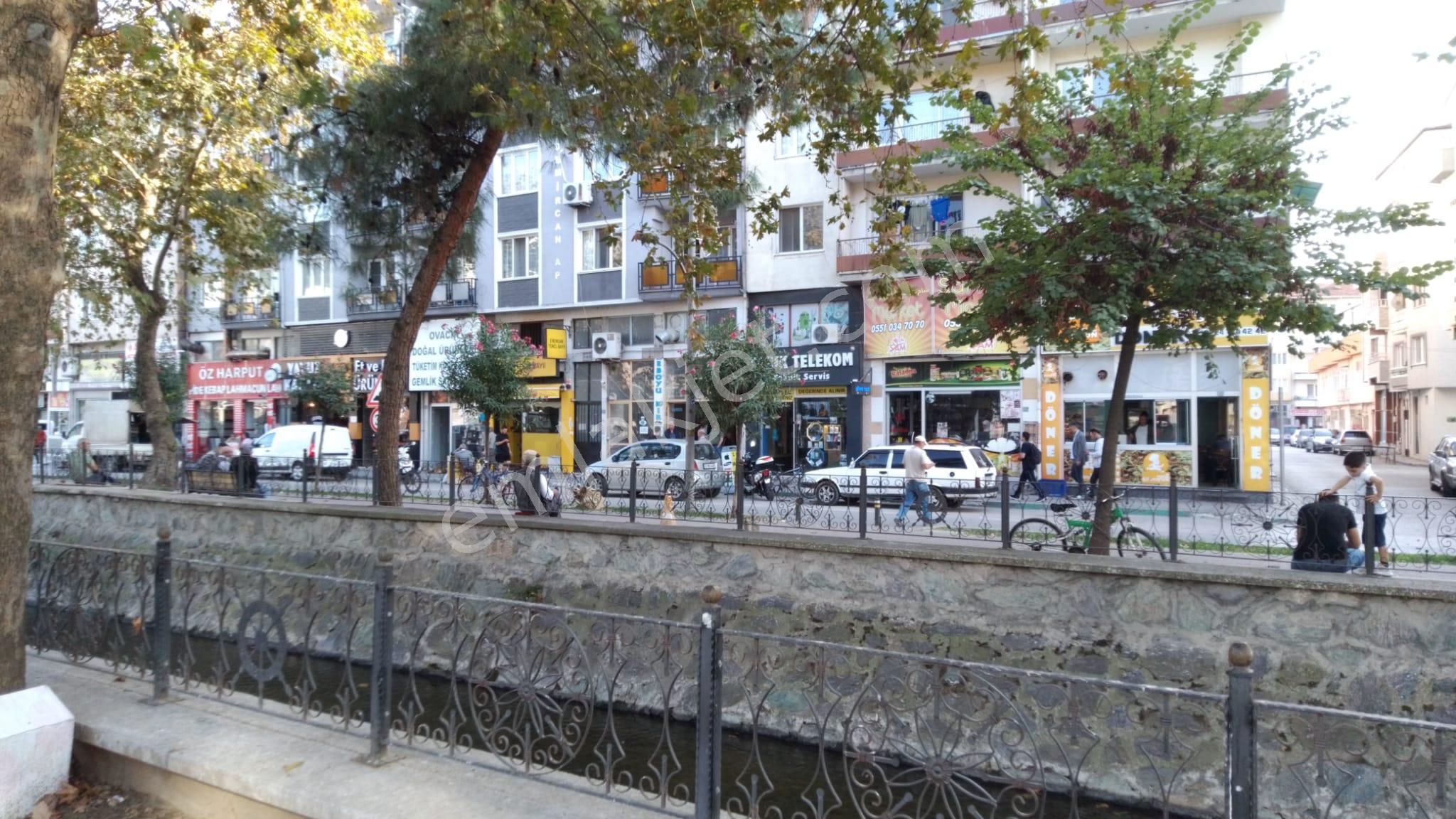 Satılık Dükkan İşlek Cad.üzerinde Merkezi Konumda Asma Katlı 70m2.bakımlı - Görsel 3