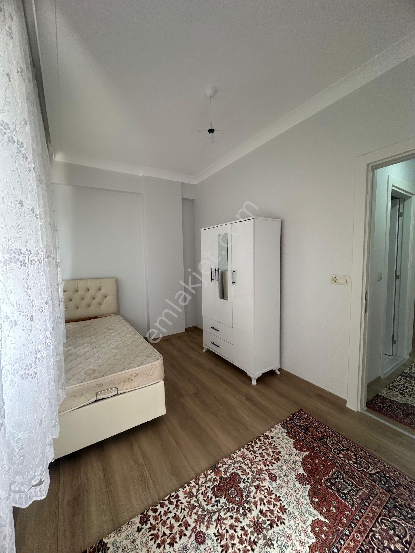 Üniversite Civarı Sıfır Binada Memur İçin Eşyalı Daire - Görsel 11