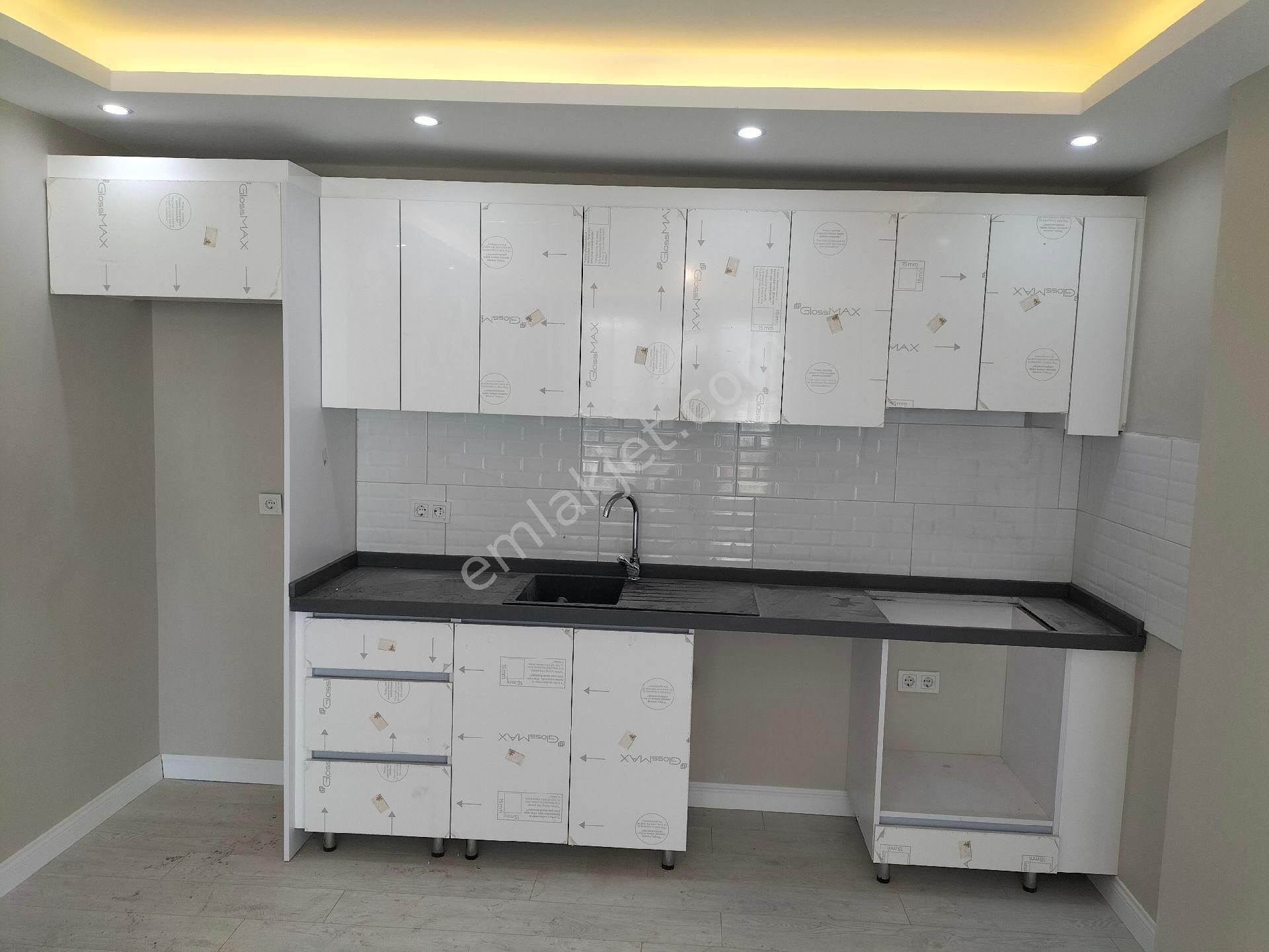 Taş Emlak'tan Havuzlu Sitede Satılık Daire - Görsel 6
