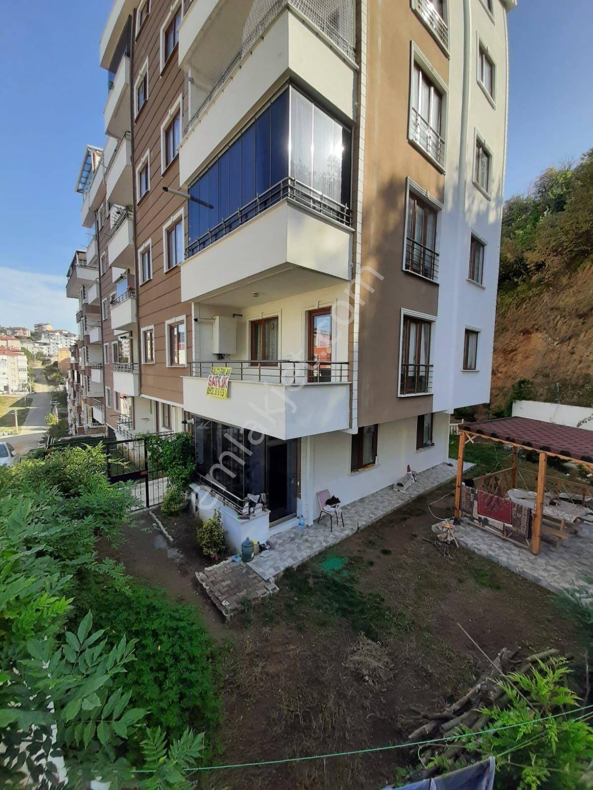 Çınarcık Esenköy Bld. (Aliye Hanım) Satılık Daire SAHİBİNDEN SATILIK EV