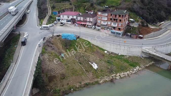 Araklı Yalıboyu Satılık Konut İmarlı Premar Gayrimenkulden Araklı Yanboluda Satılık Arsa