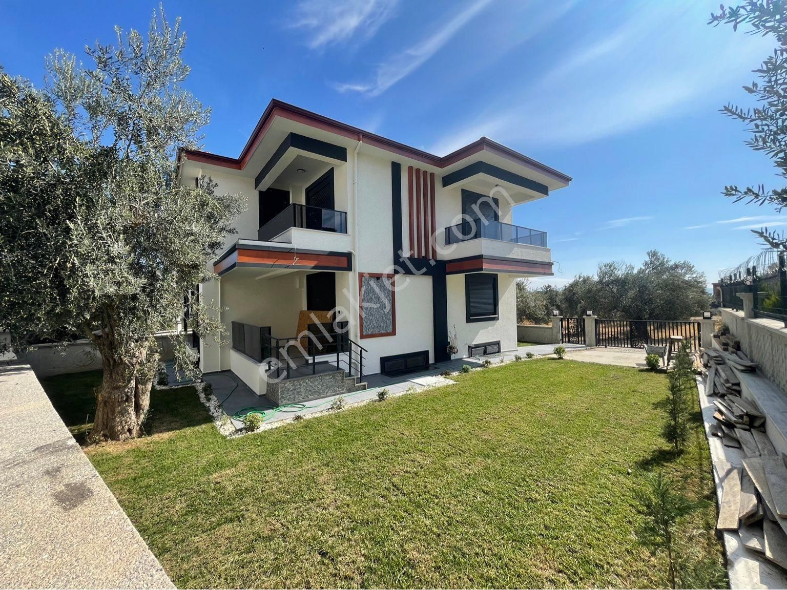 Mahmut Işler’den 7+1 Müstakil Bahçeli Lüx Villa - Görsel 33