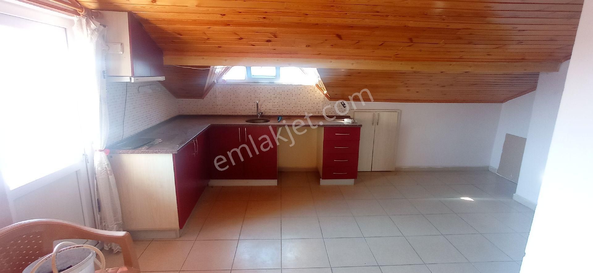 Fethiye Taşyaka Kiralık Daire YENİ MAH Yüksek Çatı Katı 3+1 Kiralık Daire 