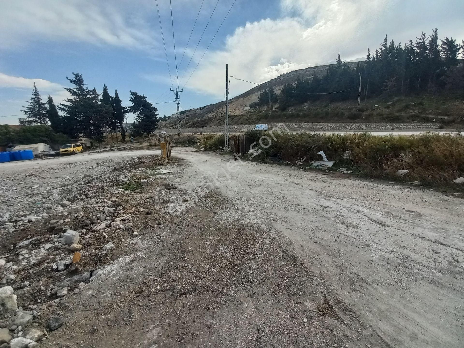 Antakya Narlıca Satılık Konut+Ticaret Alanı Hatay Antakya Reyhanlı Anayolu Üzeri Satılık Parsel