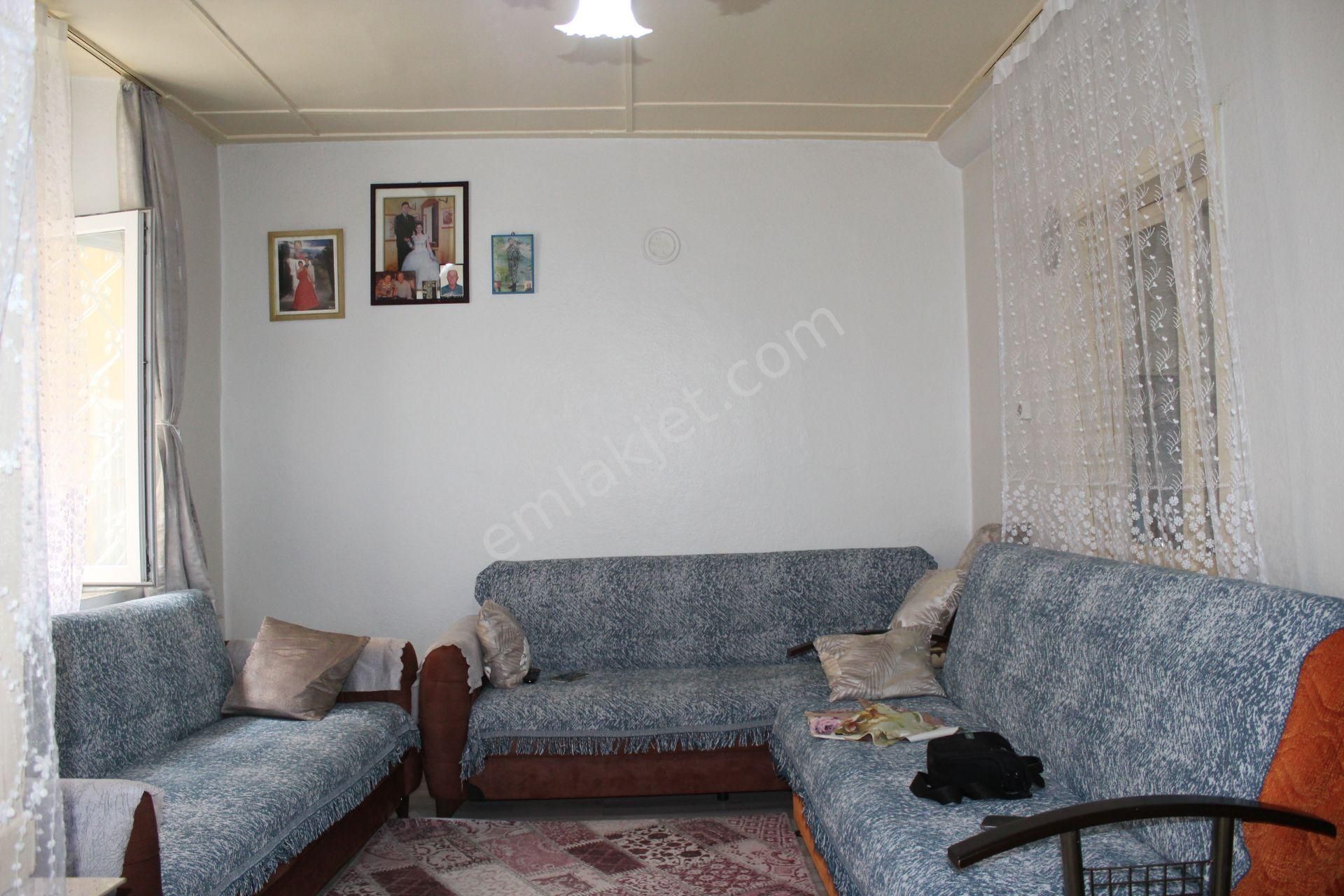 Ayvada'dan Ayvalık Merkez'de 2 Katlı Taş Rum Evi - Görsel 11