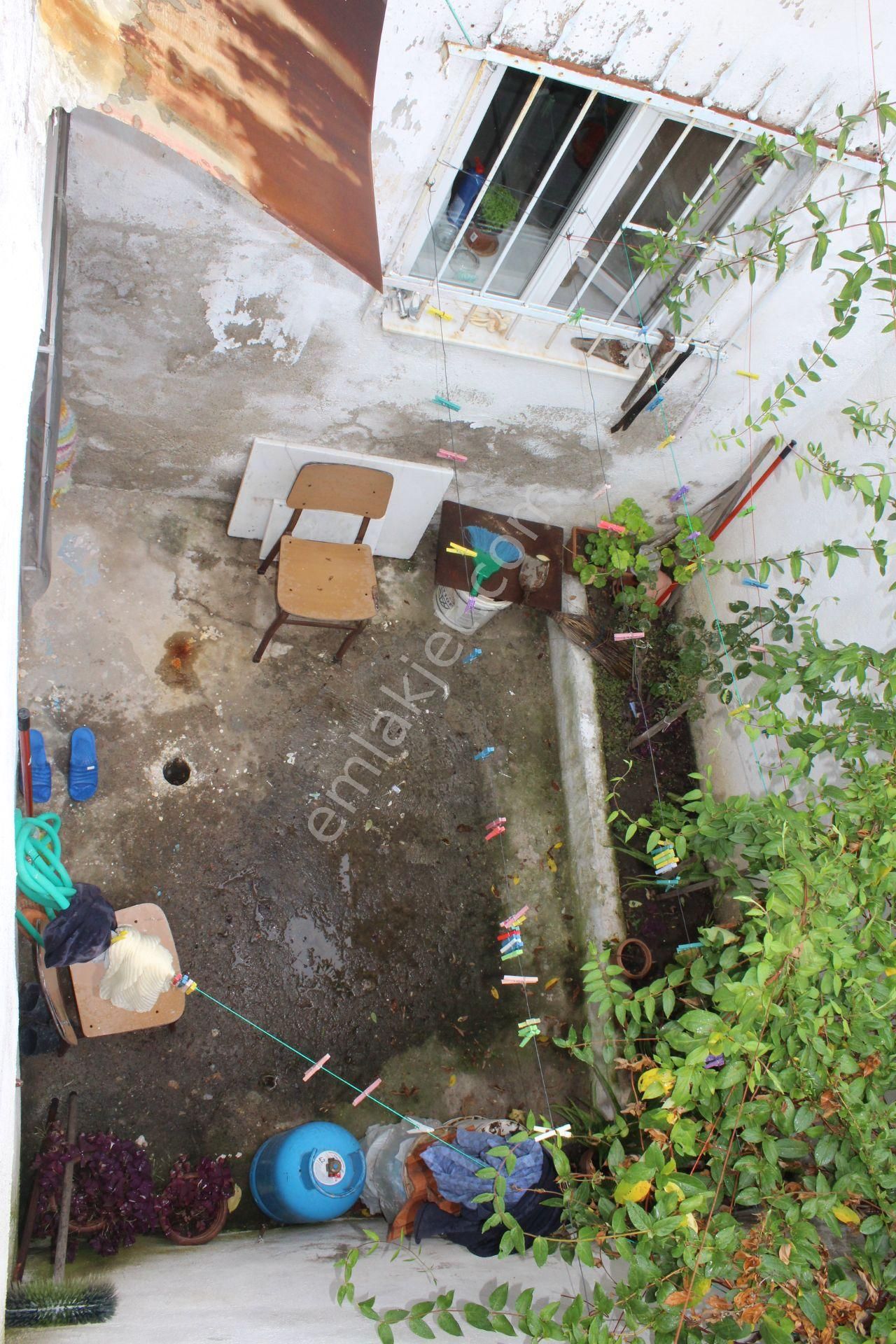 Ayvada'dan Ayvalık Merkez'de 2 Katlı Taş Rum Evi - Görsel 33