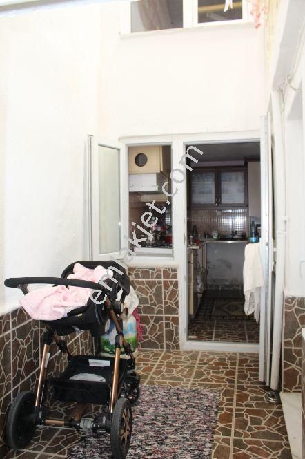 Ayvada Dan Ayvalık Merkezde Bakımlı Rum Evi - Görsel 5