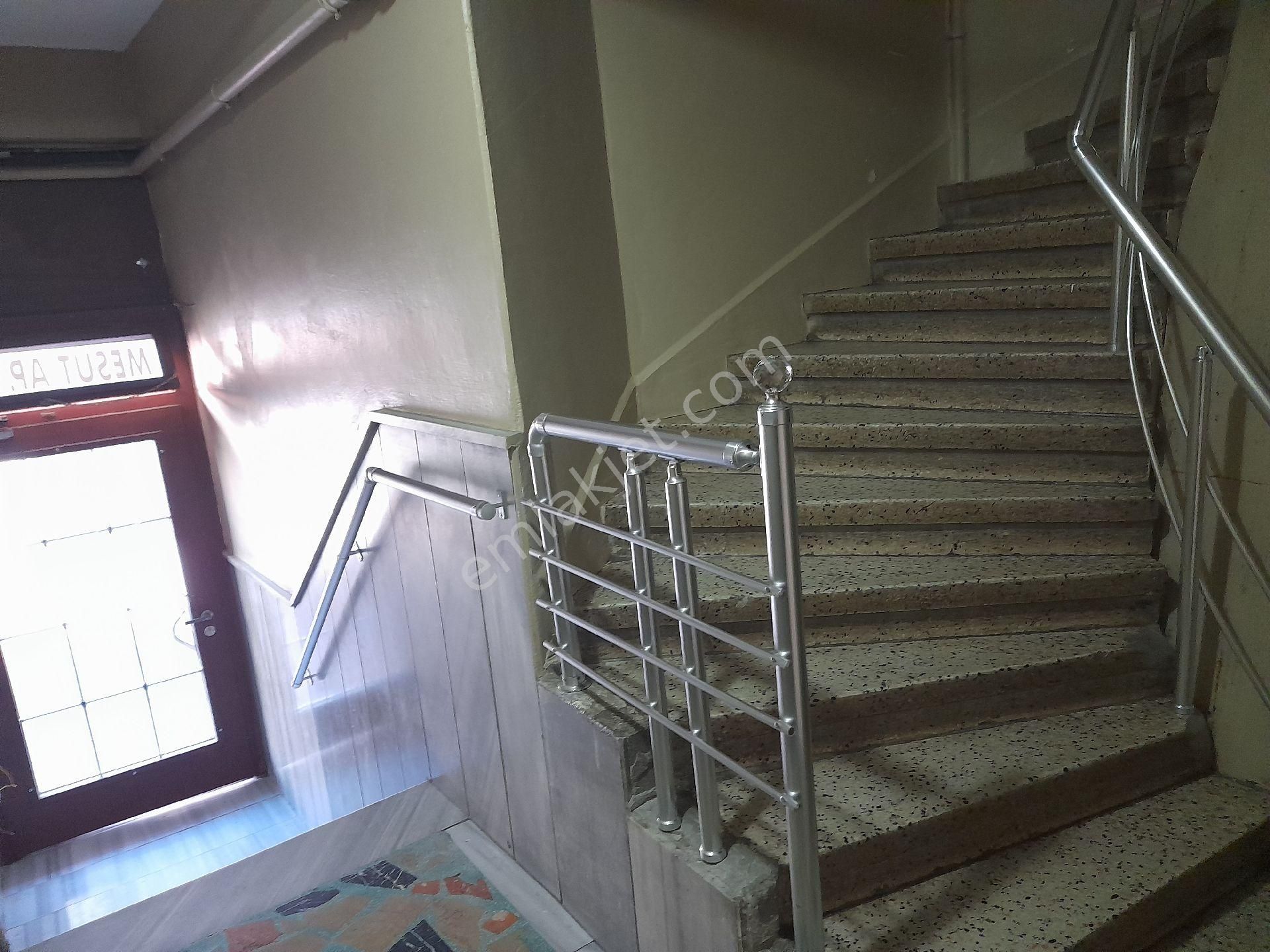 Kocamustafapaşa Sümbülefendi 2+1 Yapilı Temız Kat 2 Satılık Daire - Görsel 20