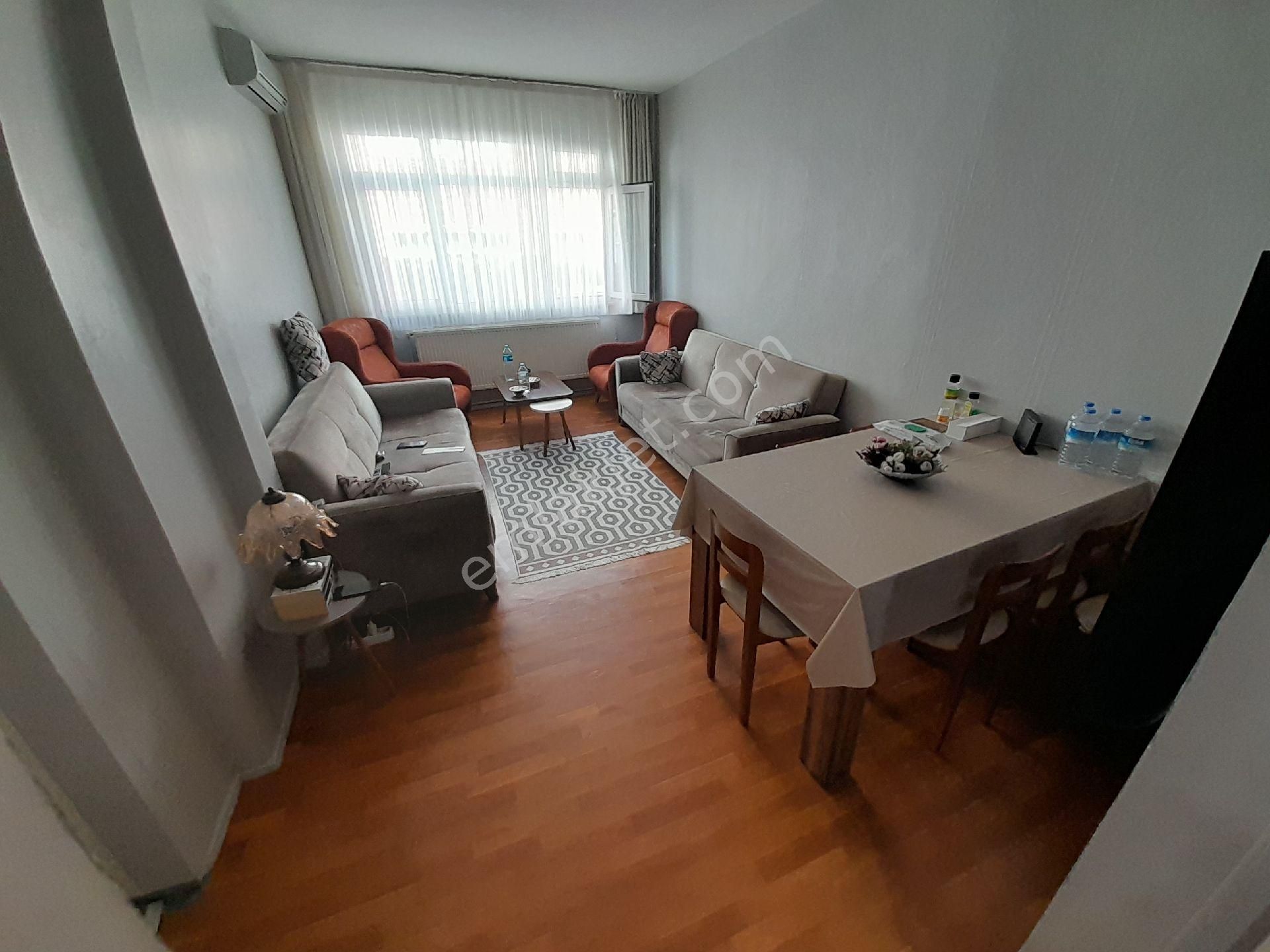 Kocamustafapaşa Sümbülefendi 2+1 Yapilı Temız Kat 2 Satılık Daire - Görsel 2