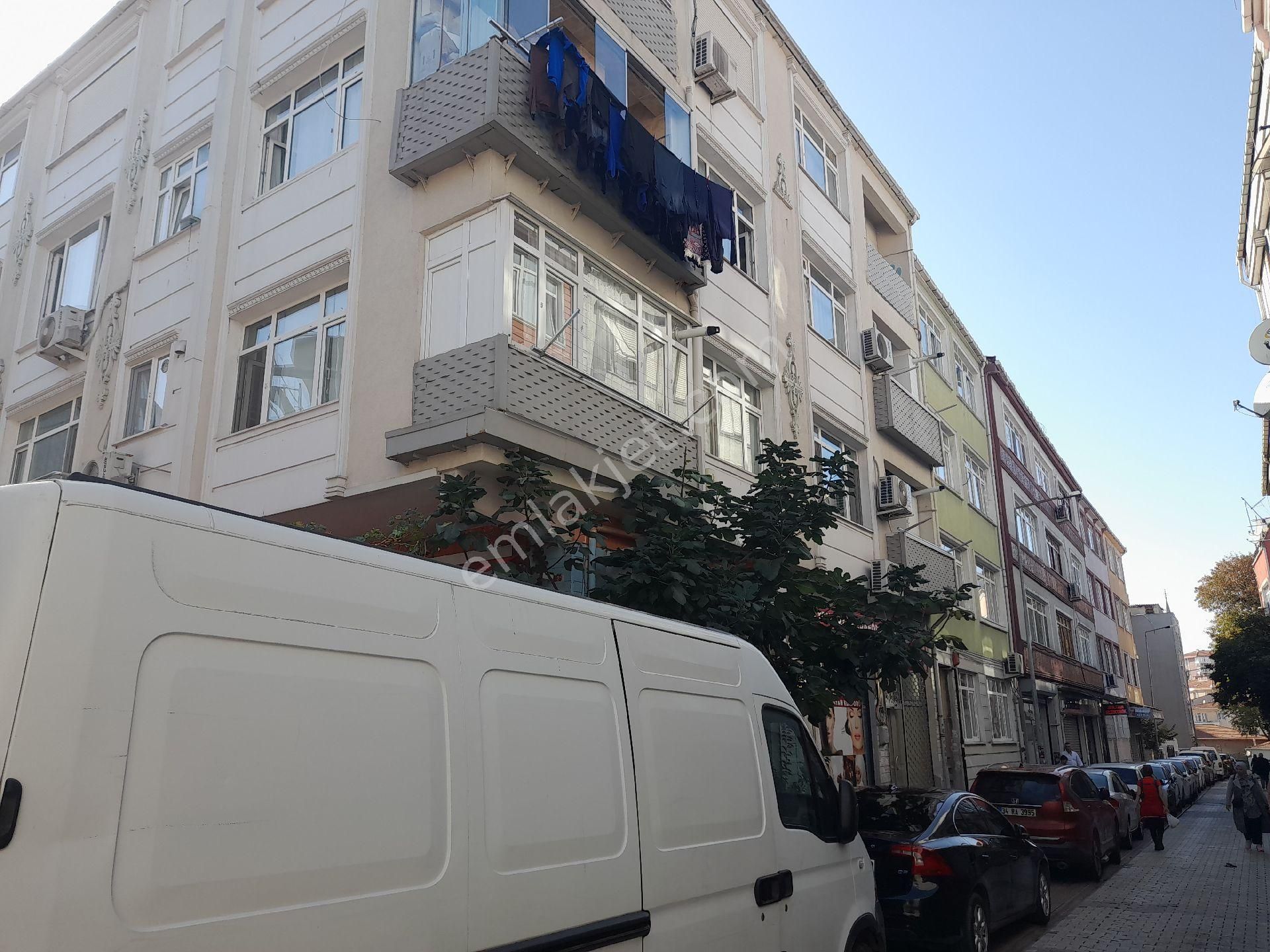 Kocamustafapaşa Sümbülefendi 2+1 Yapilı Temız Kat 2 Satılık Daire - Görsel 22