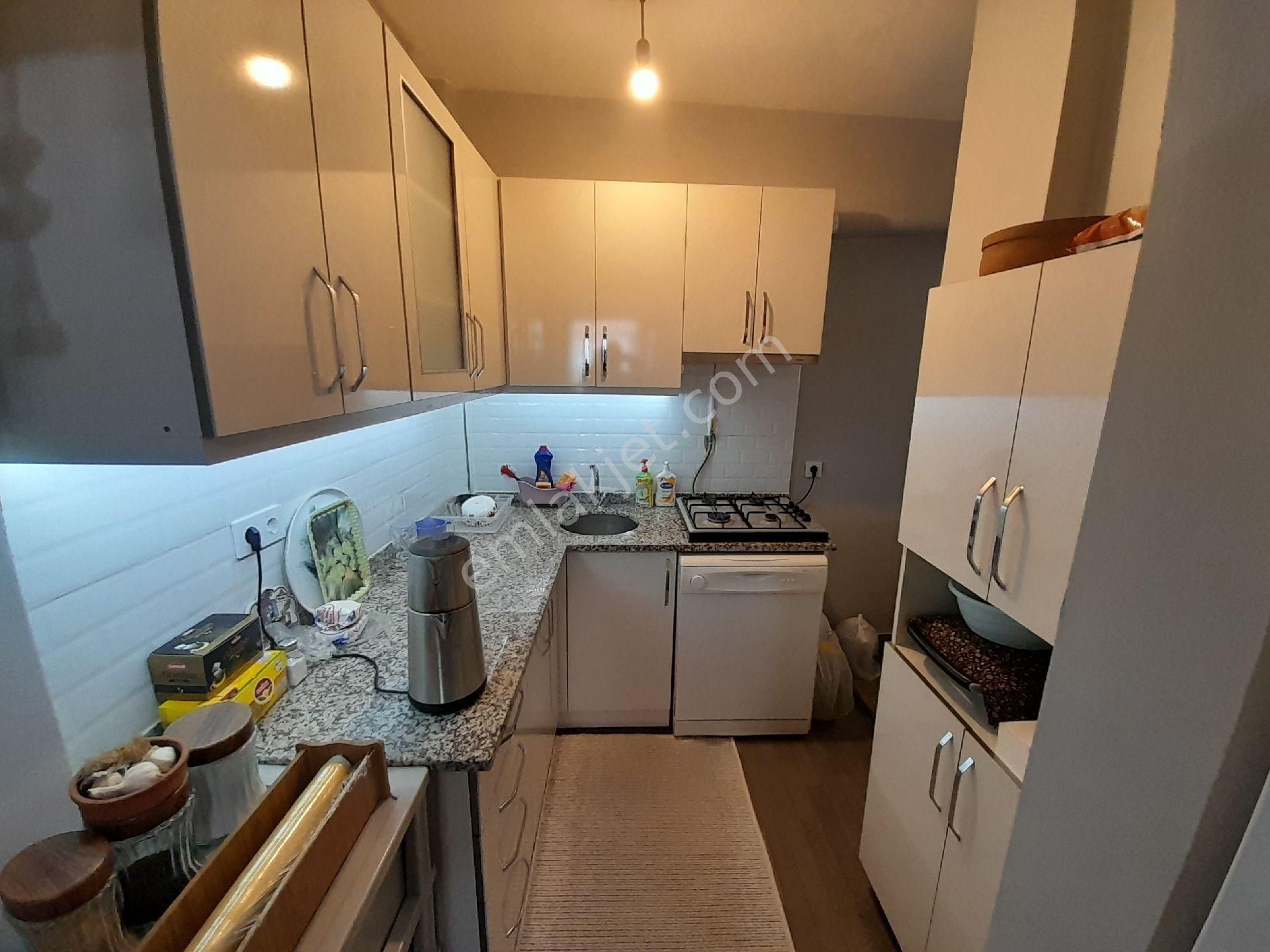 Kocamustafapaşa Sümbülefendi 2+1 Yapilı Temız Kat 2 Satılık Daire - Görsel 15