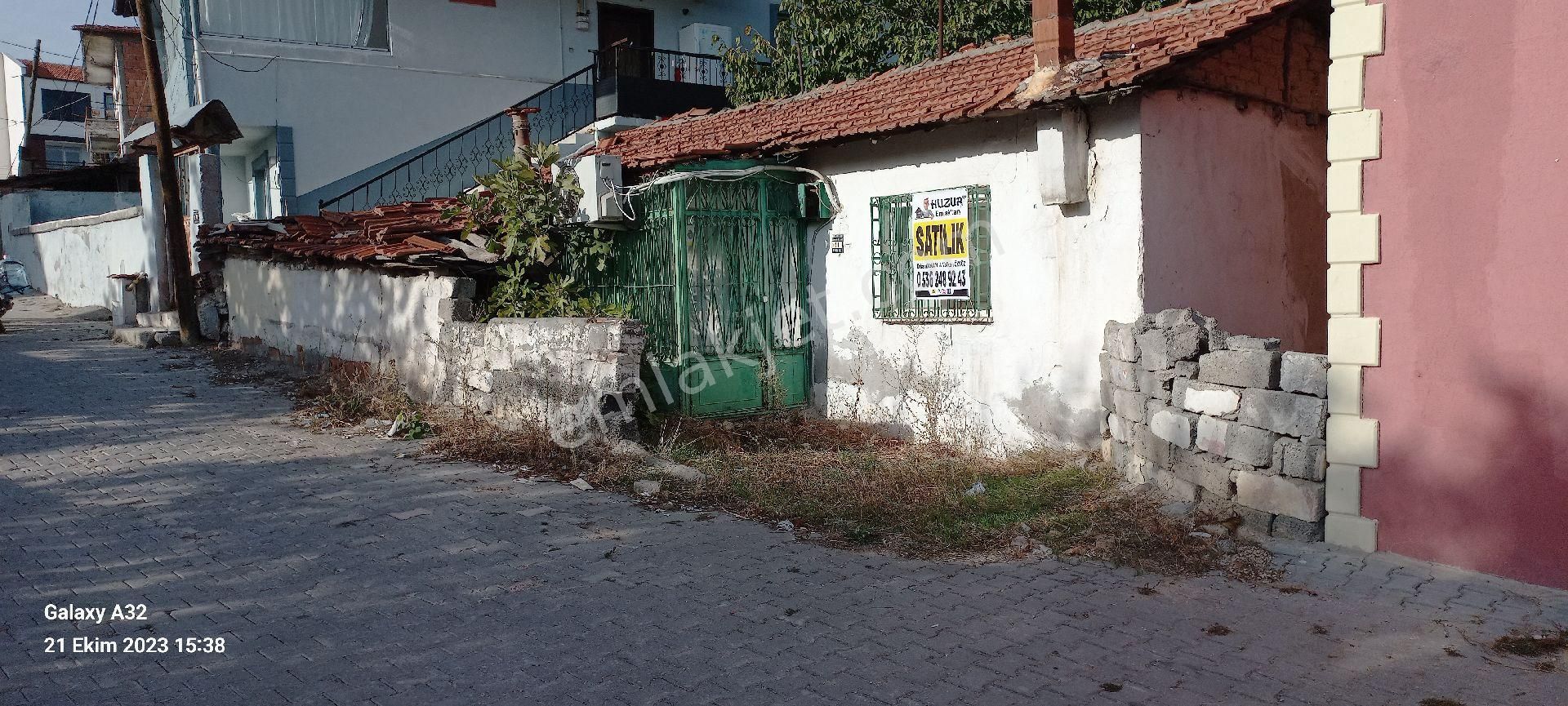 Suluova Cumhuriyet Satılık Daire Amasya Suluova Cumhuriyet Mahallesi Türbe Çıkmazı Sokakta Müstakil Ev