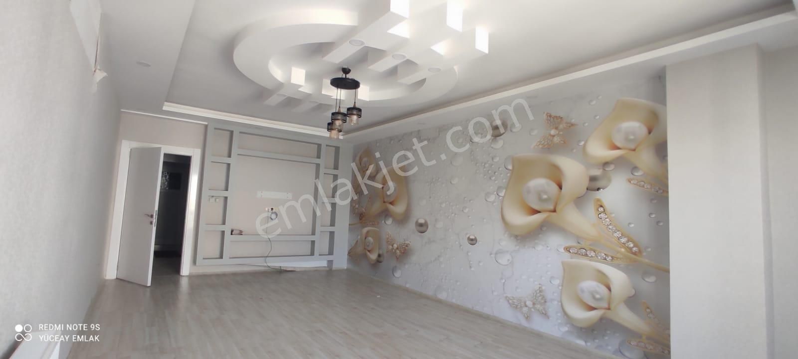 Yüceay Emlak Yenikent Hastane Caddesinde Kiralık 4+1 Lüks Daire