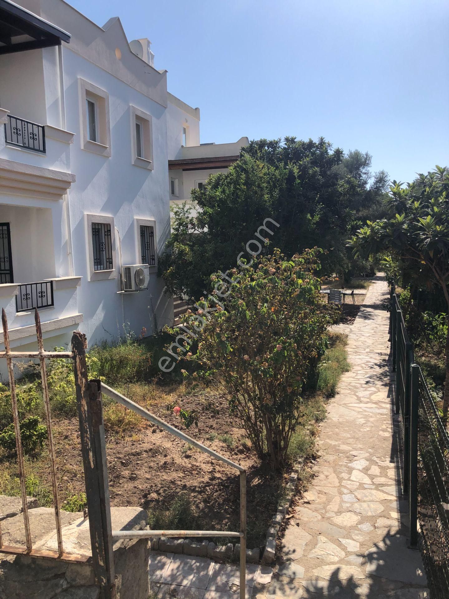 Bodrum Bahçelievler Satılık Daire  BODRUM TURGUTREİS MERKEZDE 3+1 SATILIK DUBLEX DAİRE