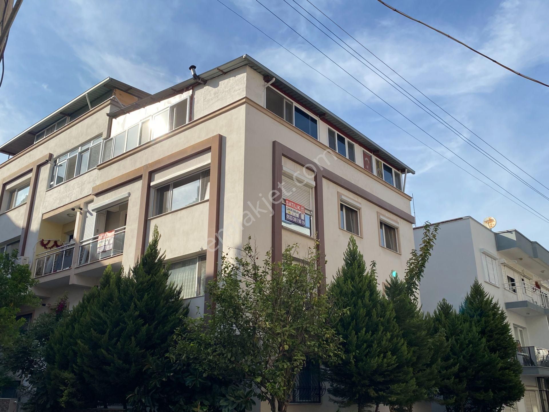 Balçova Eğitim Satılık Daire  F.ALTAY METROSUNA 10 DK LIK MESAFEDE 3+1 ASANSÖRLÜ 125 M2