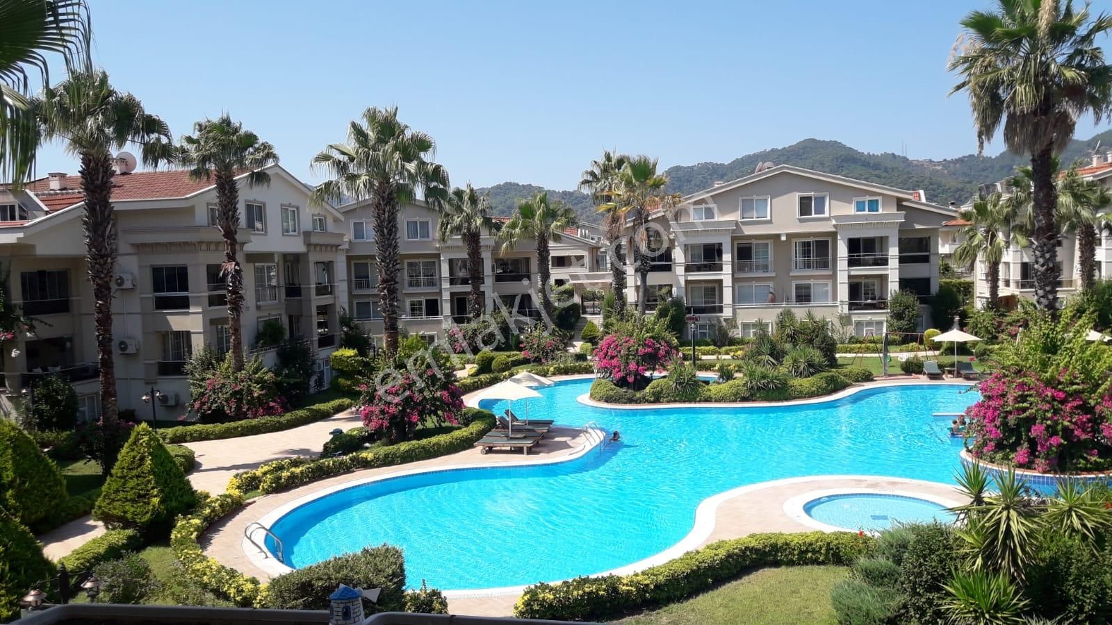 Çolakoğlu Palmiye Sitesinde Kiralık Eşyalı 3+1 Daire - Görsel 3