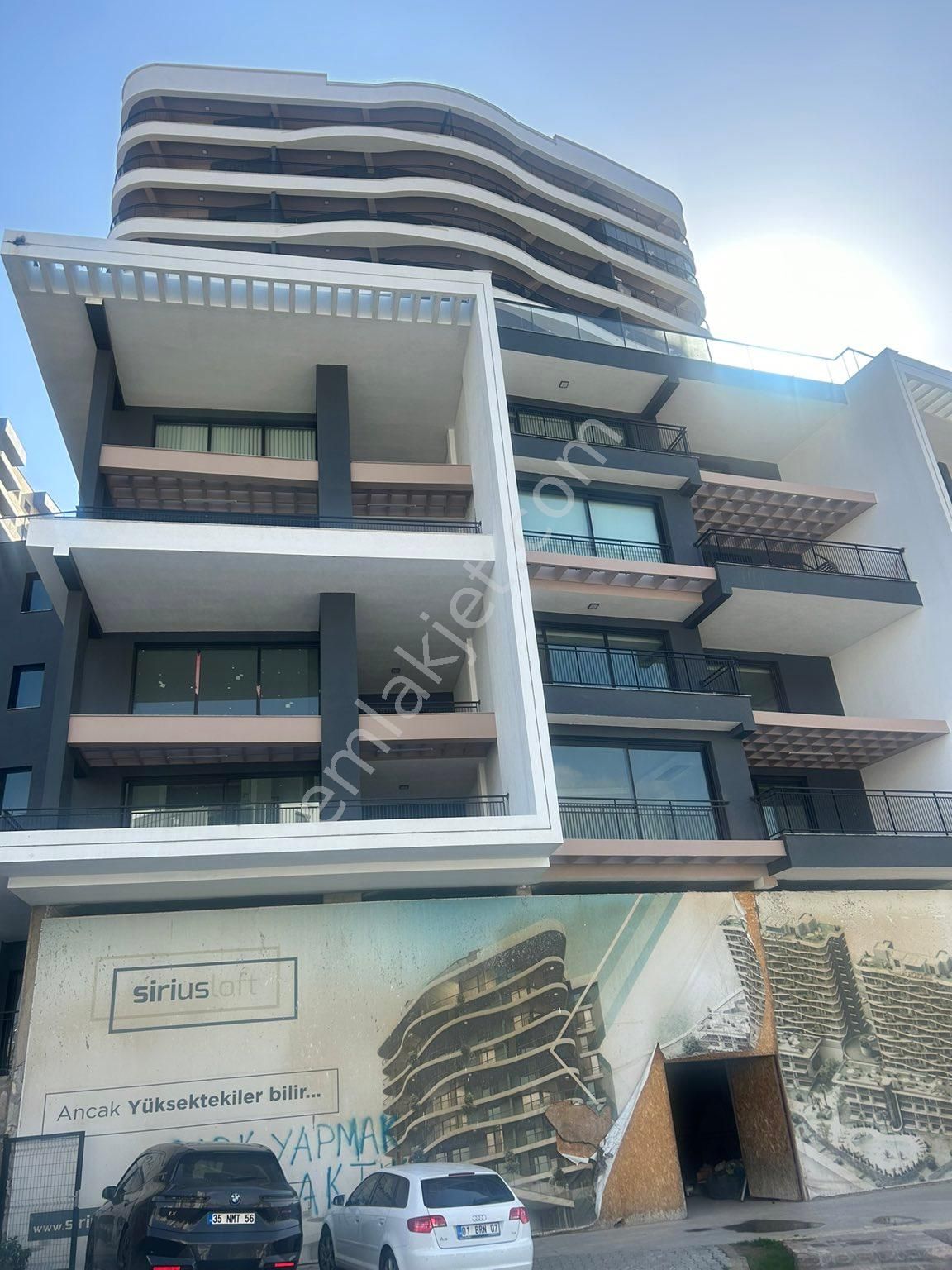 Çiğli Yakakent Satılık Daire  BluEstate'ten ÇİĞLİ SİRİUS LOFT RESIDENCE'ta SATILIK 3+1