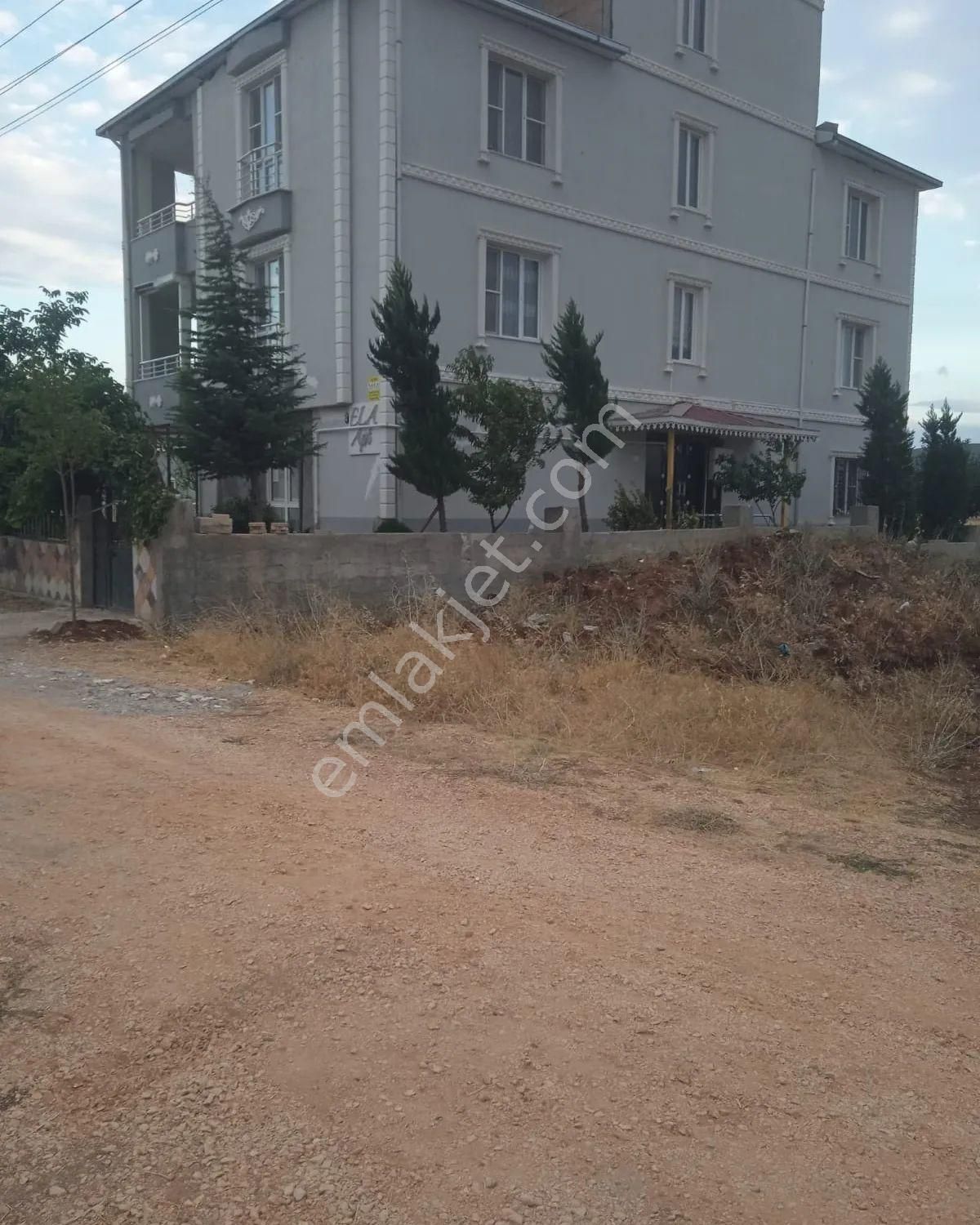 Pazarcık 15 Temmuz Satılık Bina SATILIK  AİLE APARTMANI 